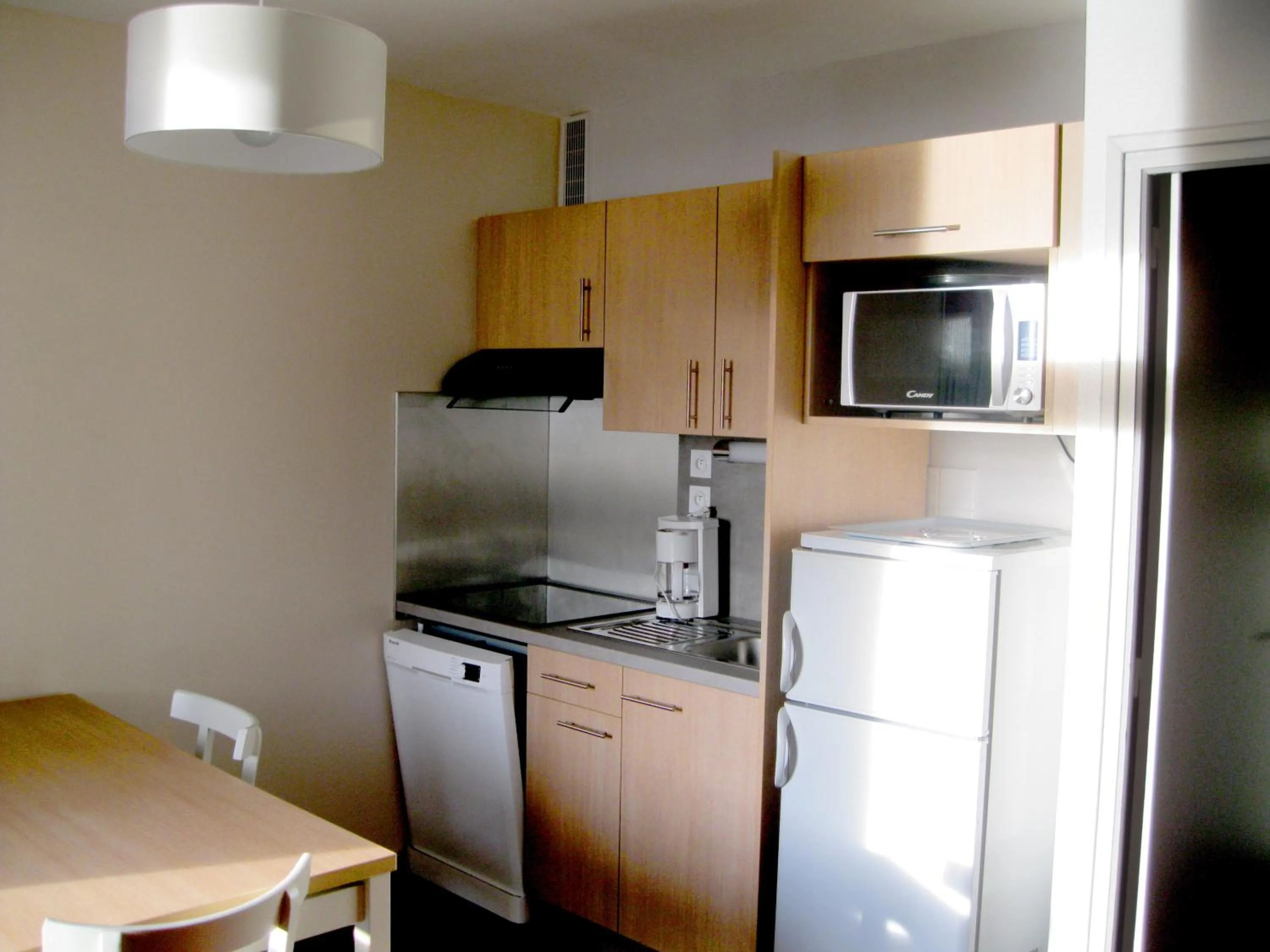 dishwasher in VVF Super-Besse Auvergne Sancy