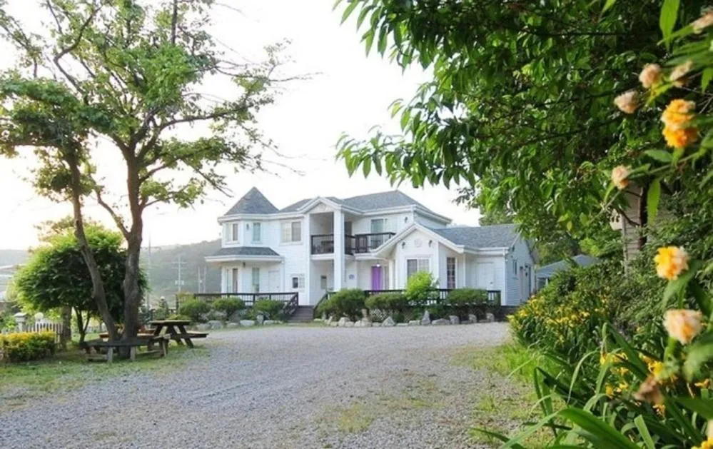 Anmyeondo Titicaca Pension