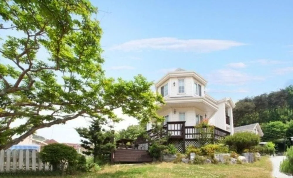 Anmyeondo Titicaca Pension