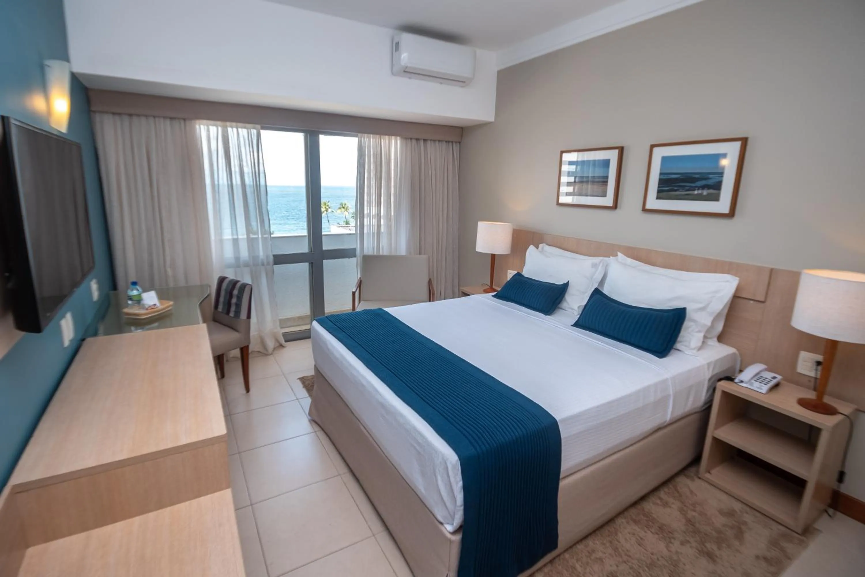 Bedroom, Bed in Portobello Ondina Praia