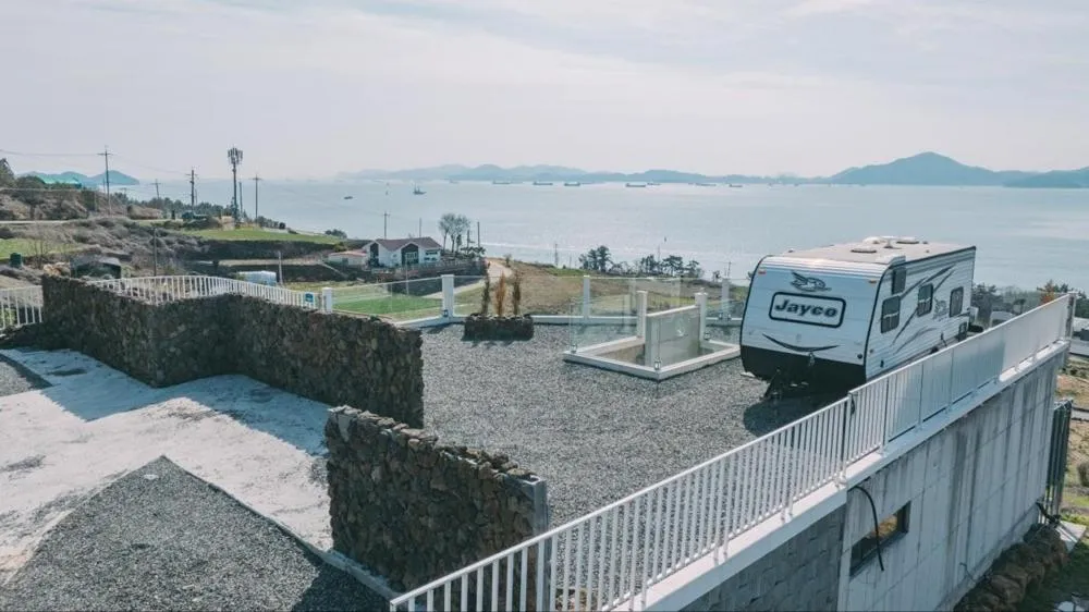 Namhae Staydan Pool Villa