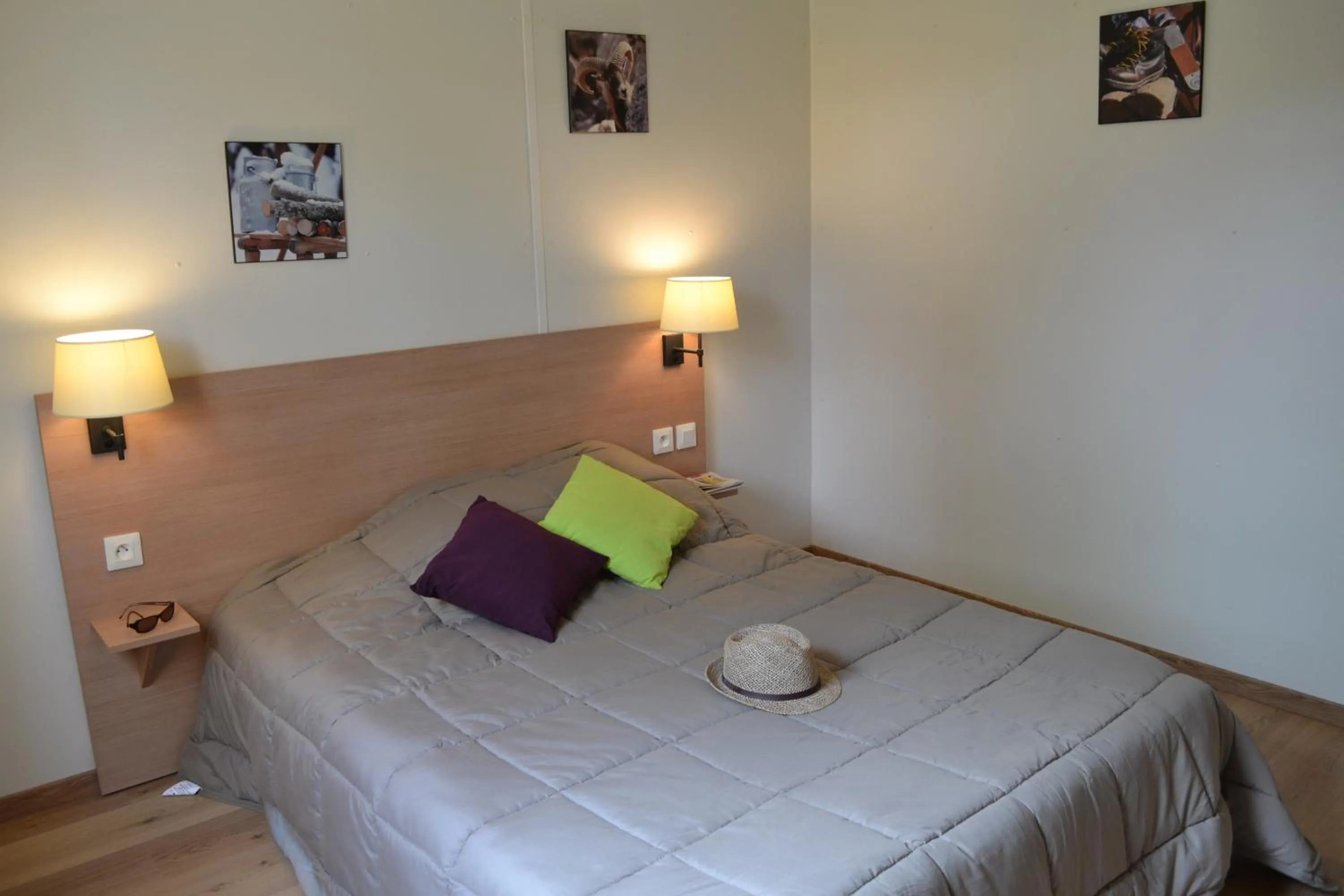Bed in VVF Les Ecrins Champsaur