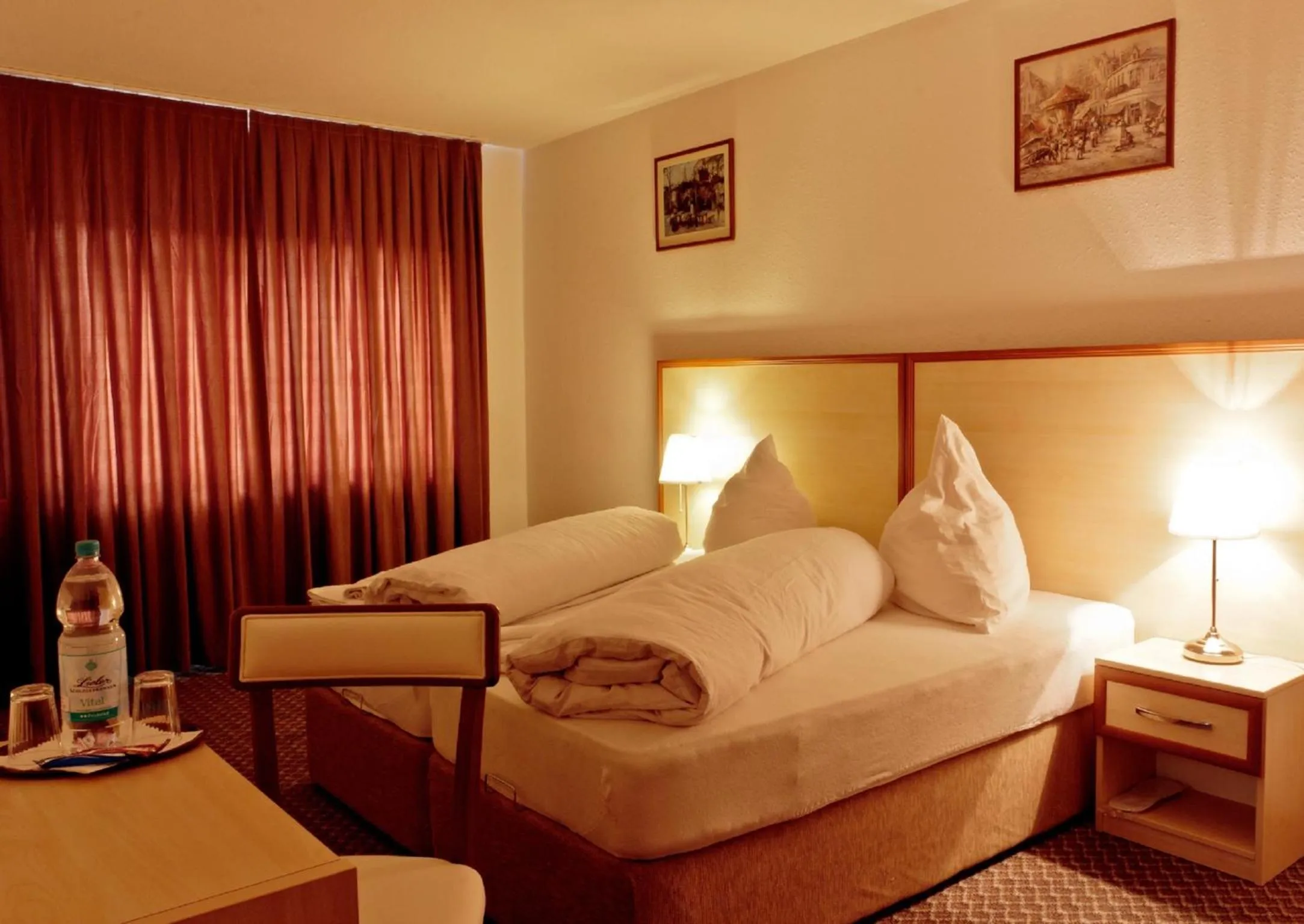 Photo of the whole room, Bed in Hotel Ganita Weil am Rhein