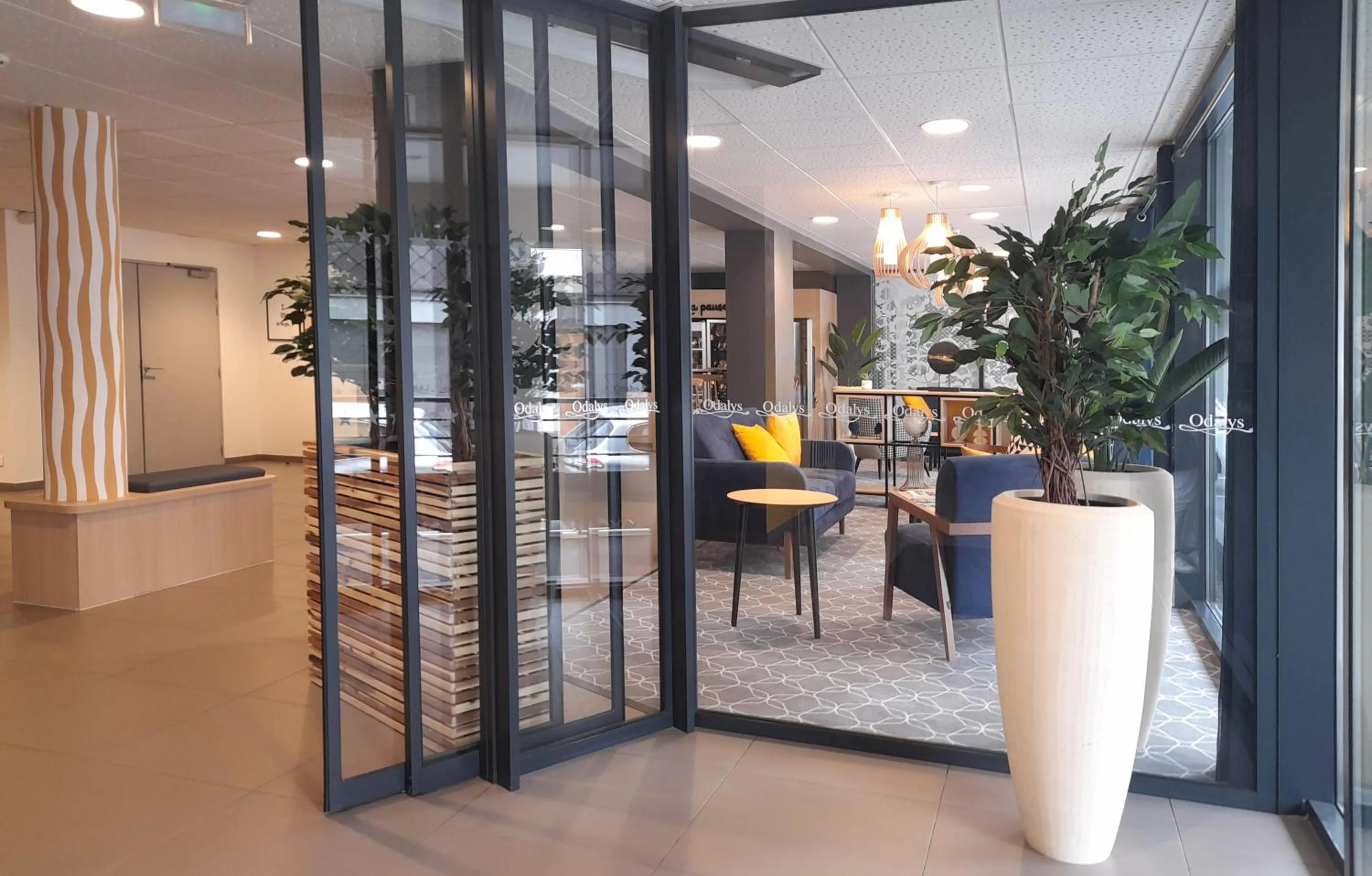 Lobby or reception in Appart Hotel Odalys City Rennes Lorgeril