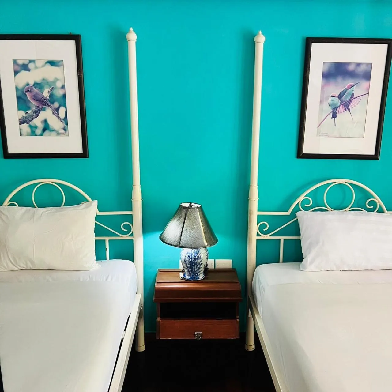 Bed in Successive BeachFront ,Krabi