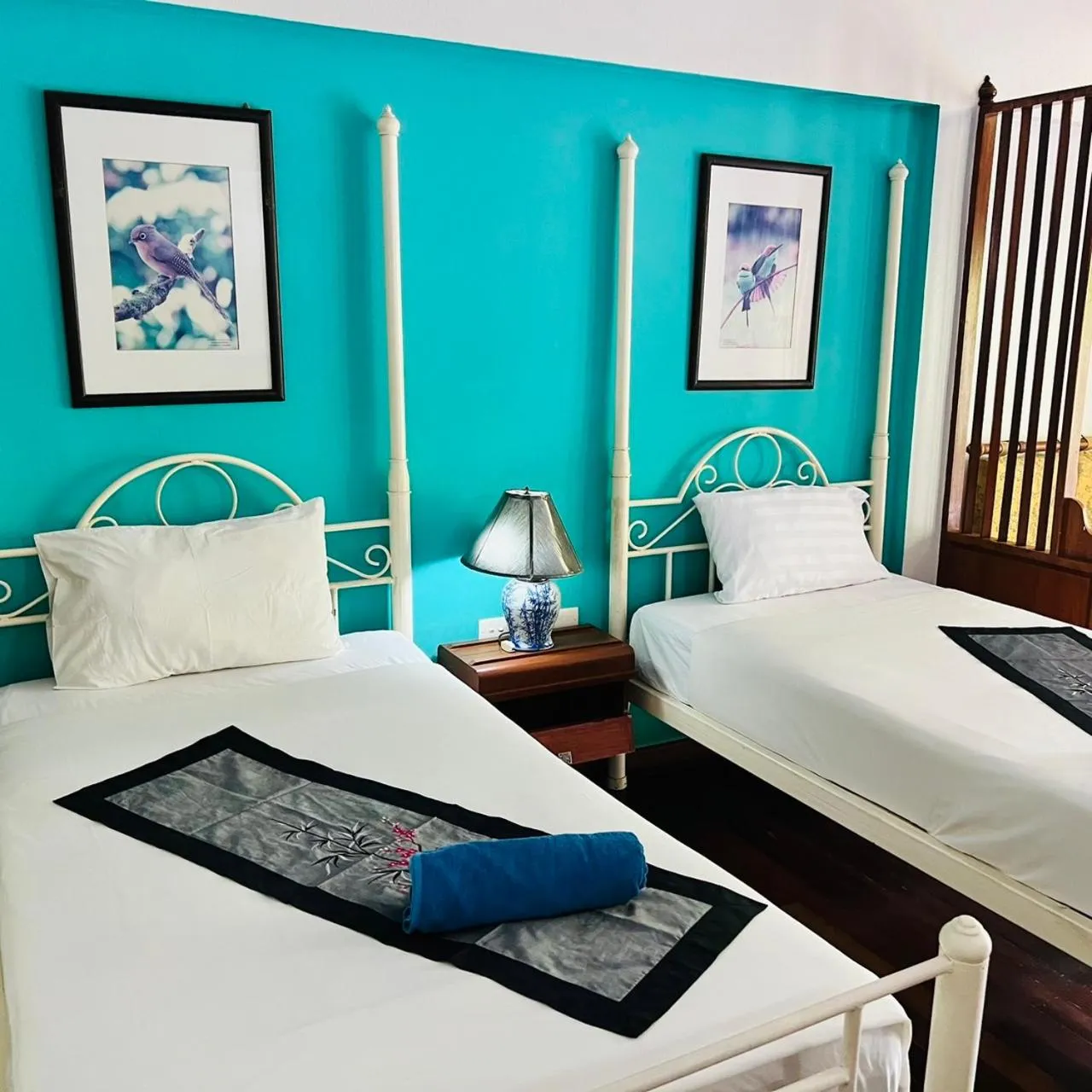 Bed in Successive BeachFront ,Krabi