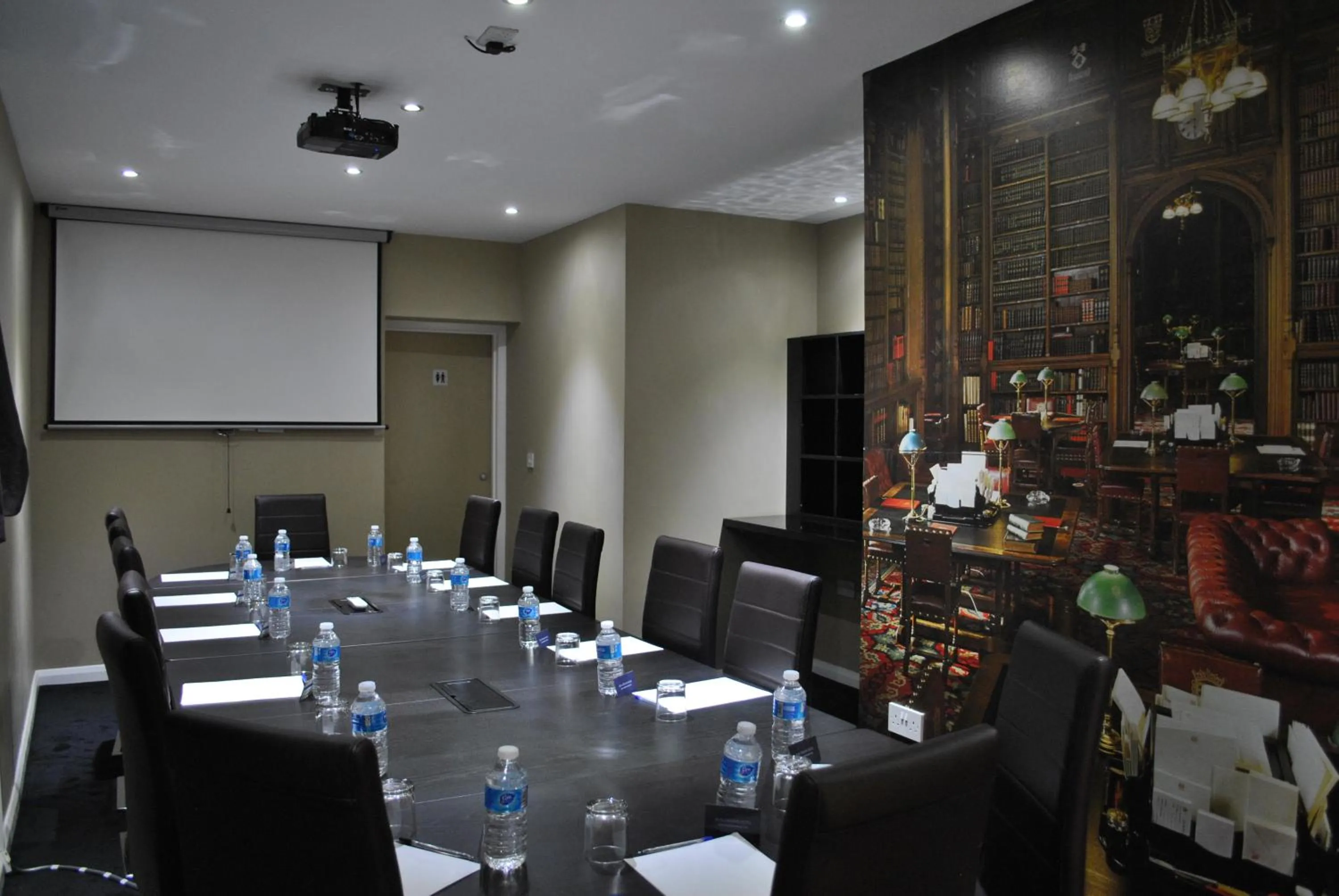 Business facilities in Dreams Hotel