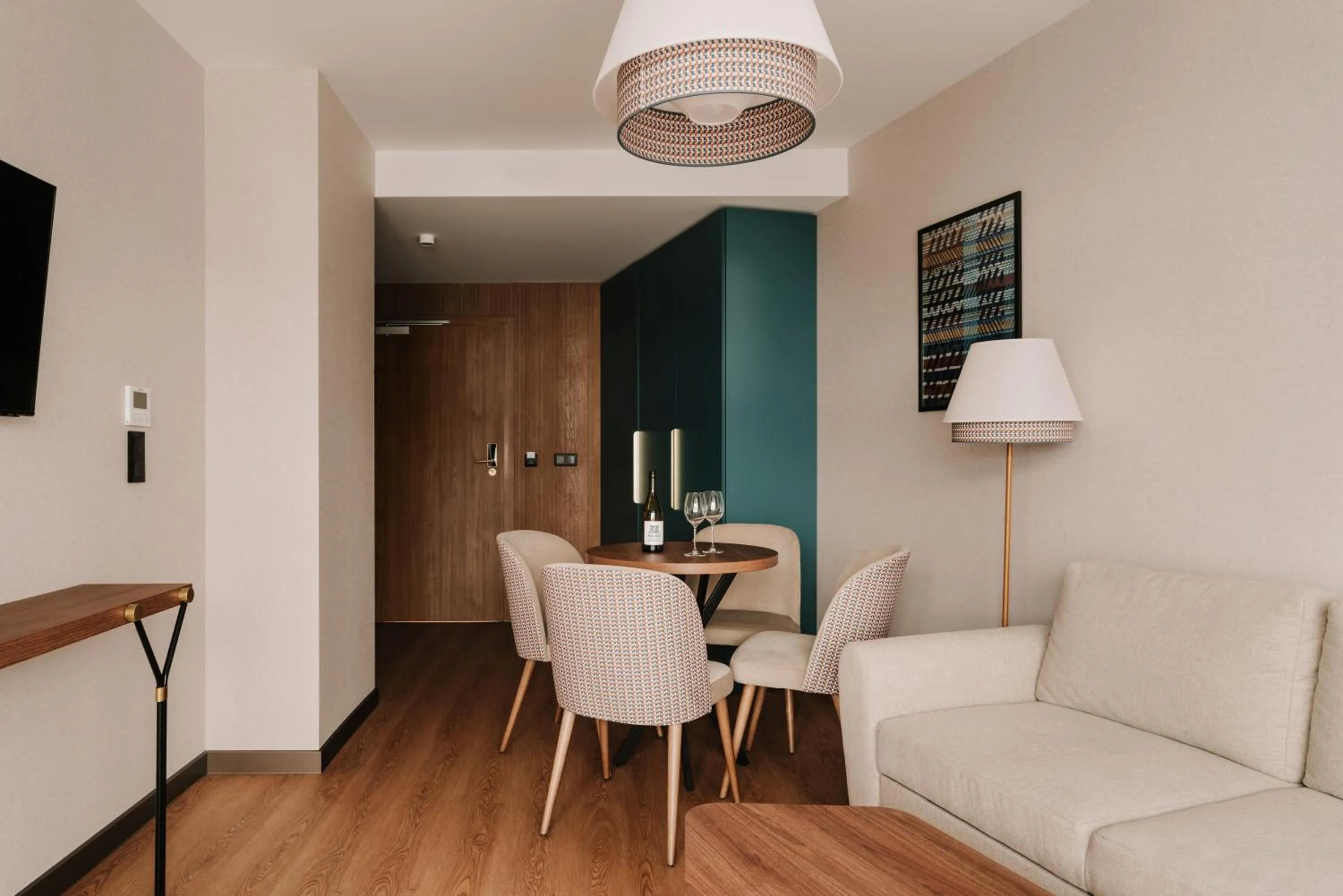 TV and multimedia in Forest Park Resort & SPA