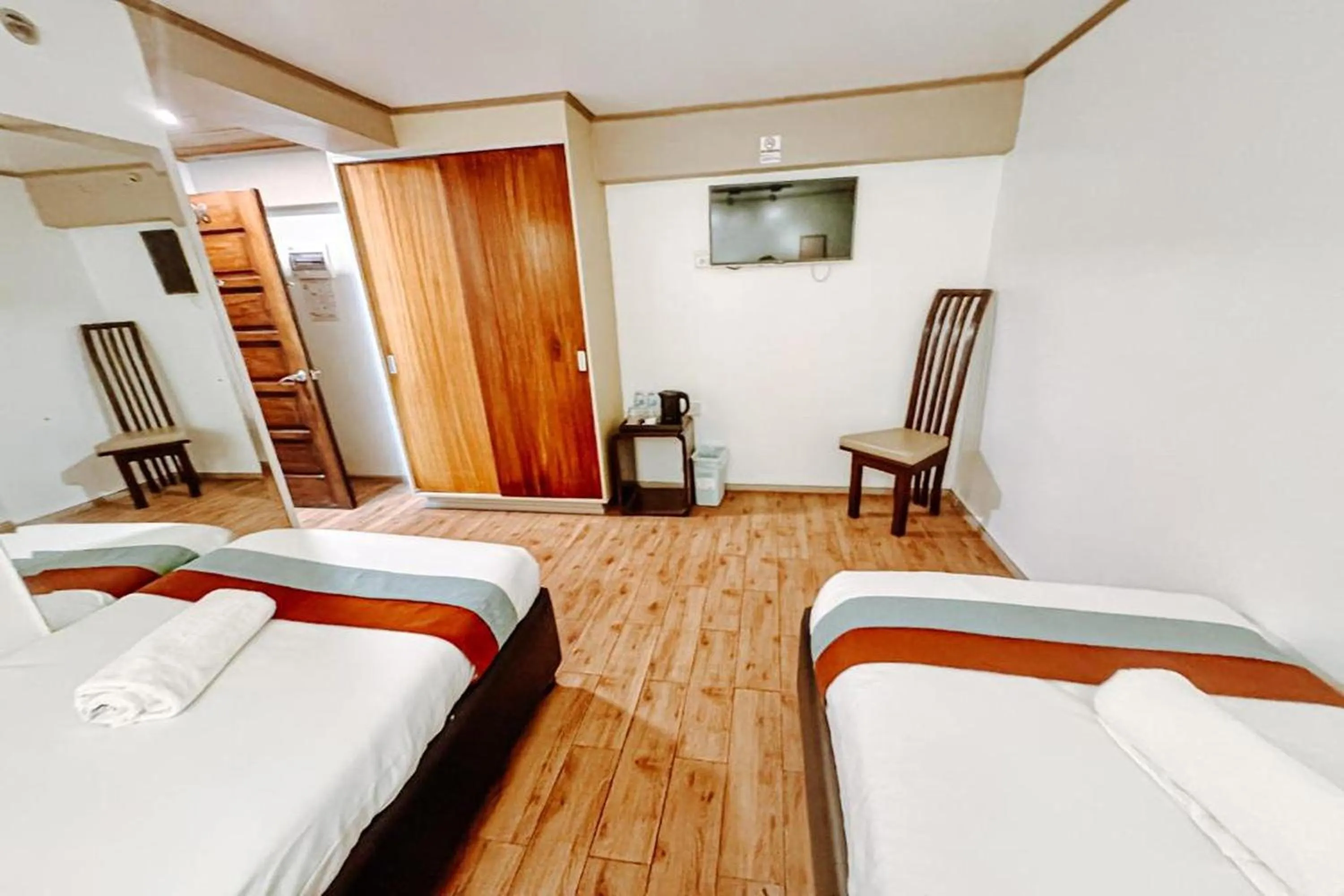 Bedroom, Bed in Casa Luciana Hotel