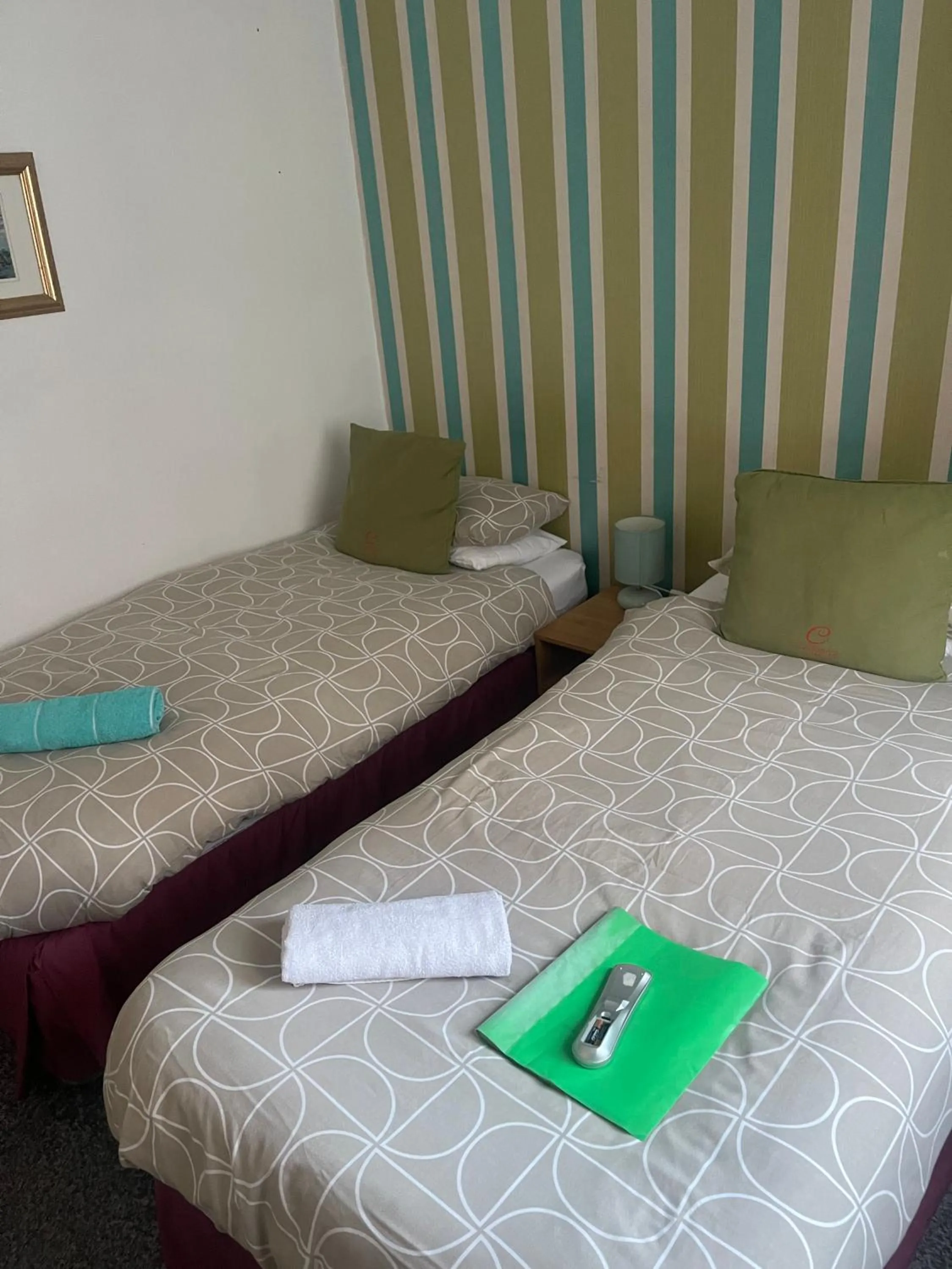 Bed in UK Travel & Hospitality LTD TA Canberra Hotel