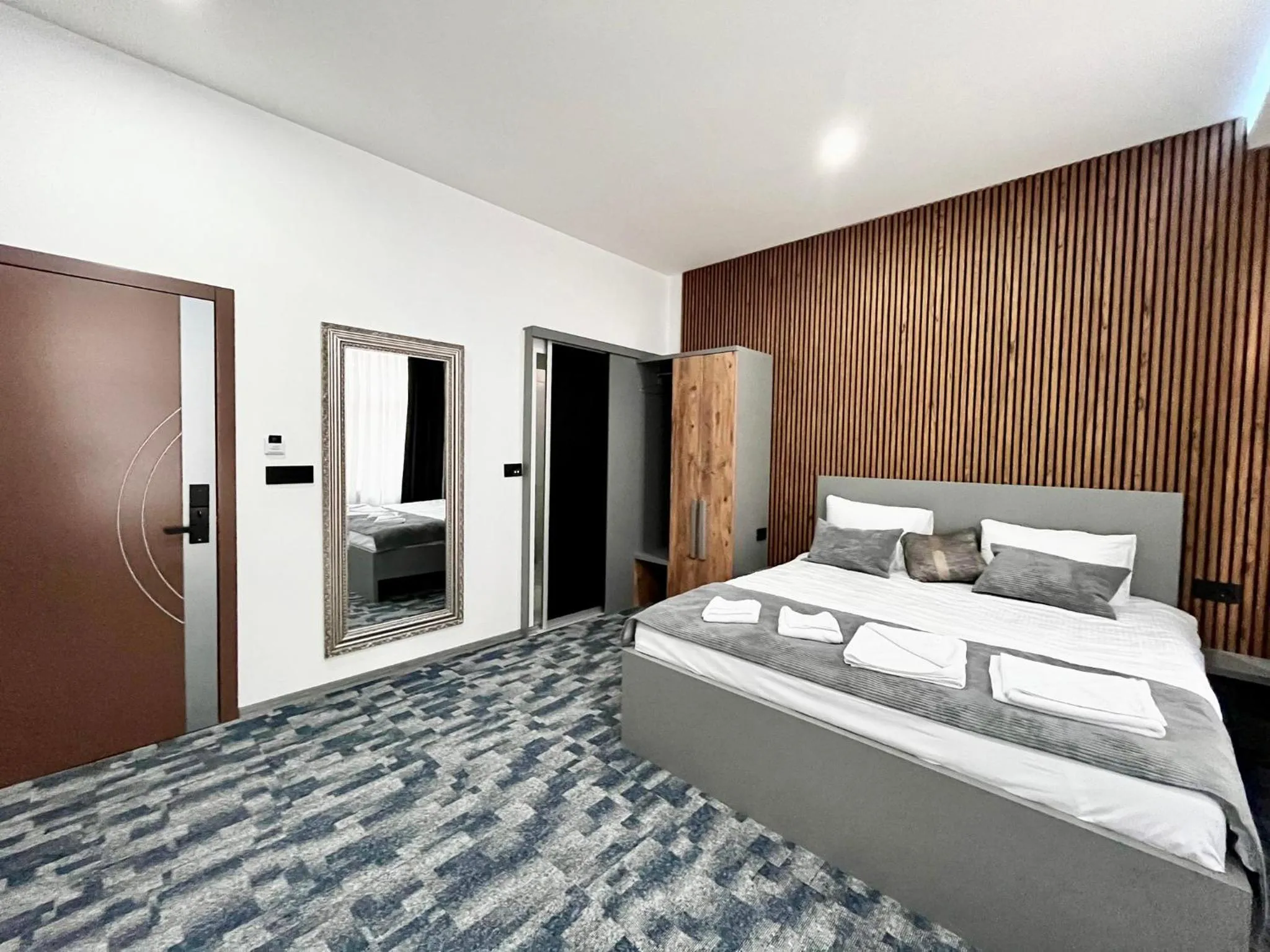 Bed in Residence Inn Orijent