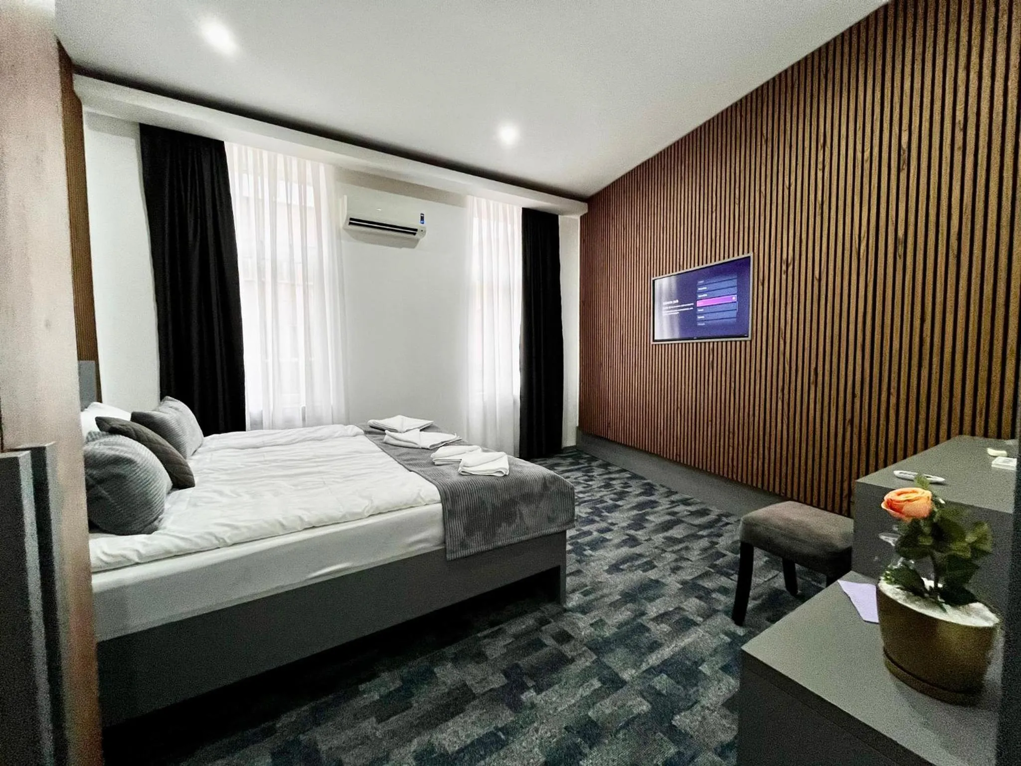 Bed in Residence Inn Orijent