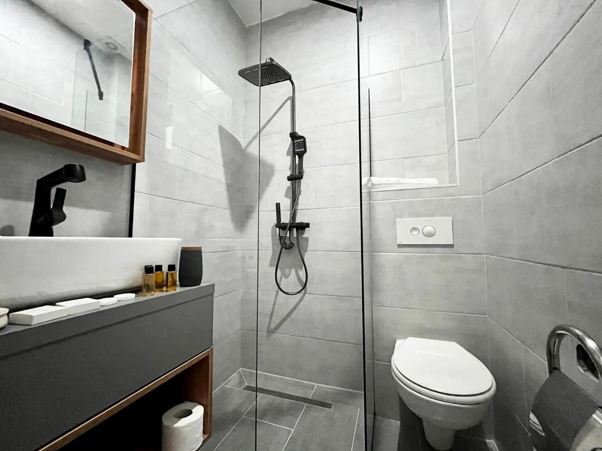 Shower in Residence Inn Orijent