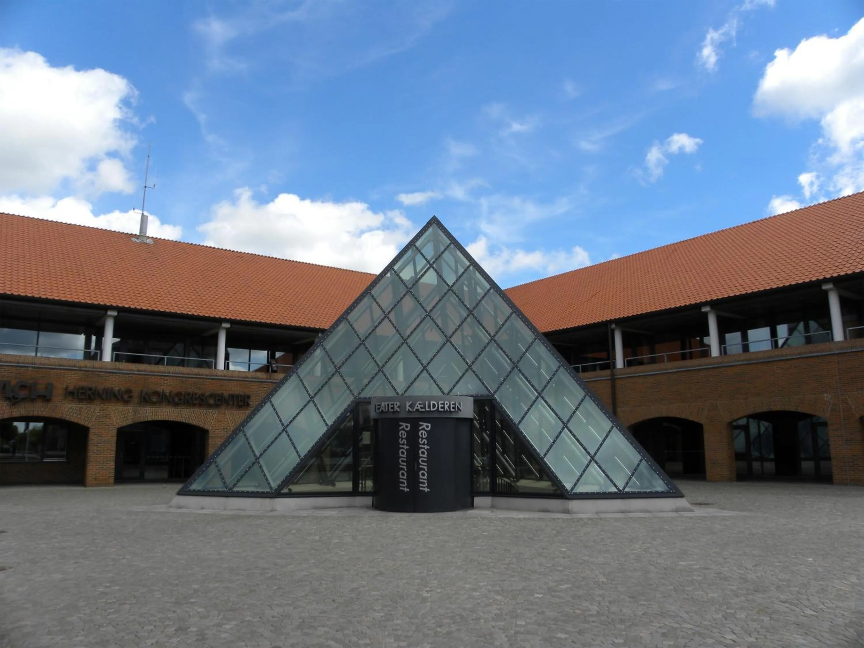 Area and facilities in Herning City Apartments