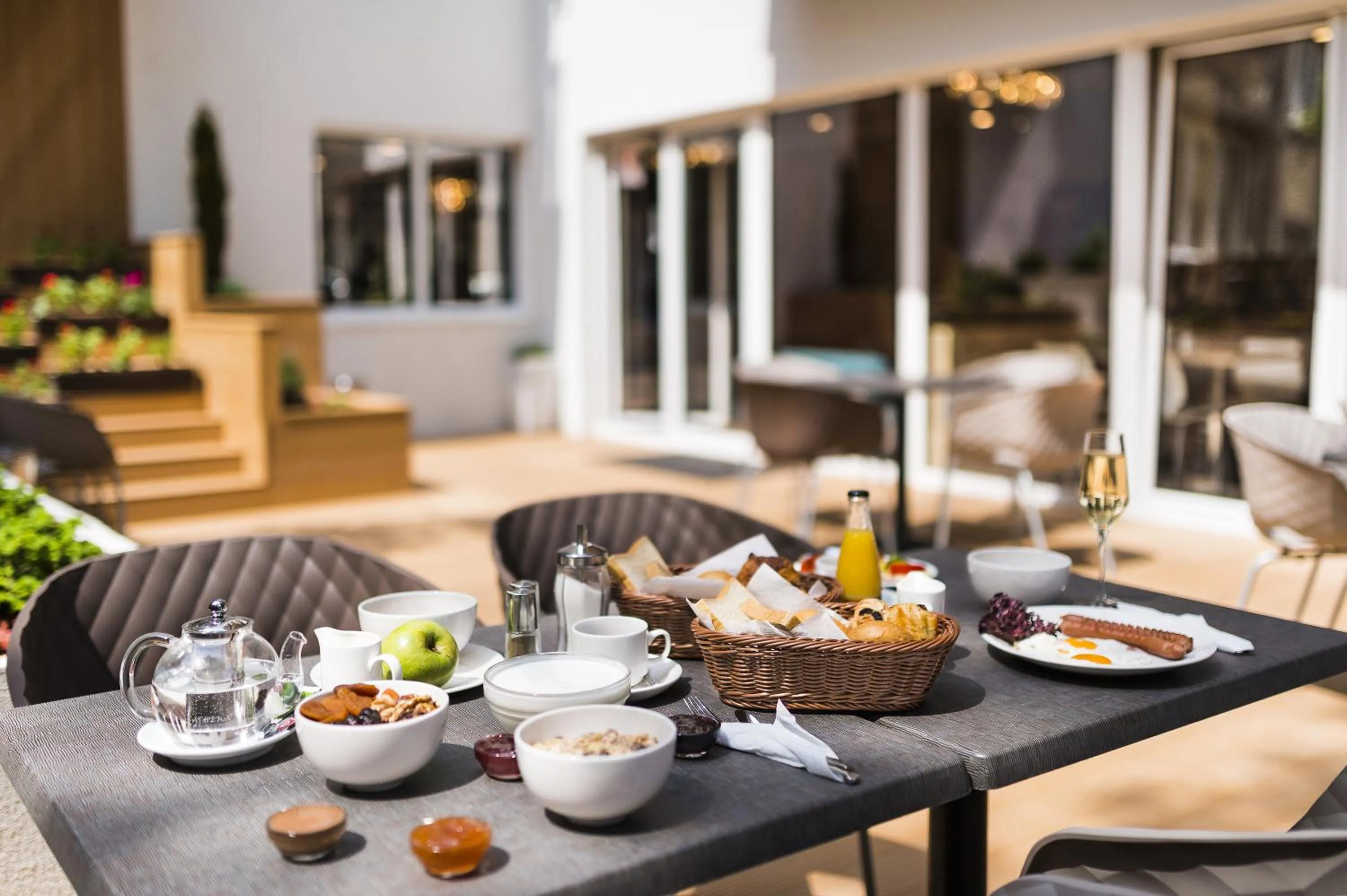 Garden in Bo33 Hotel Family & Suites