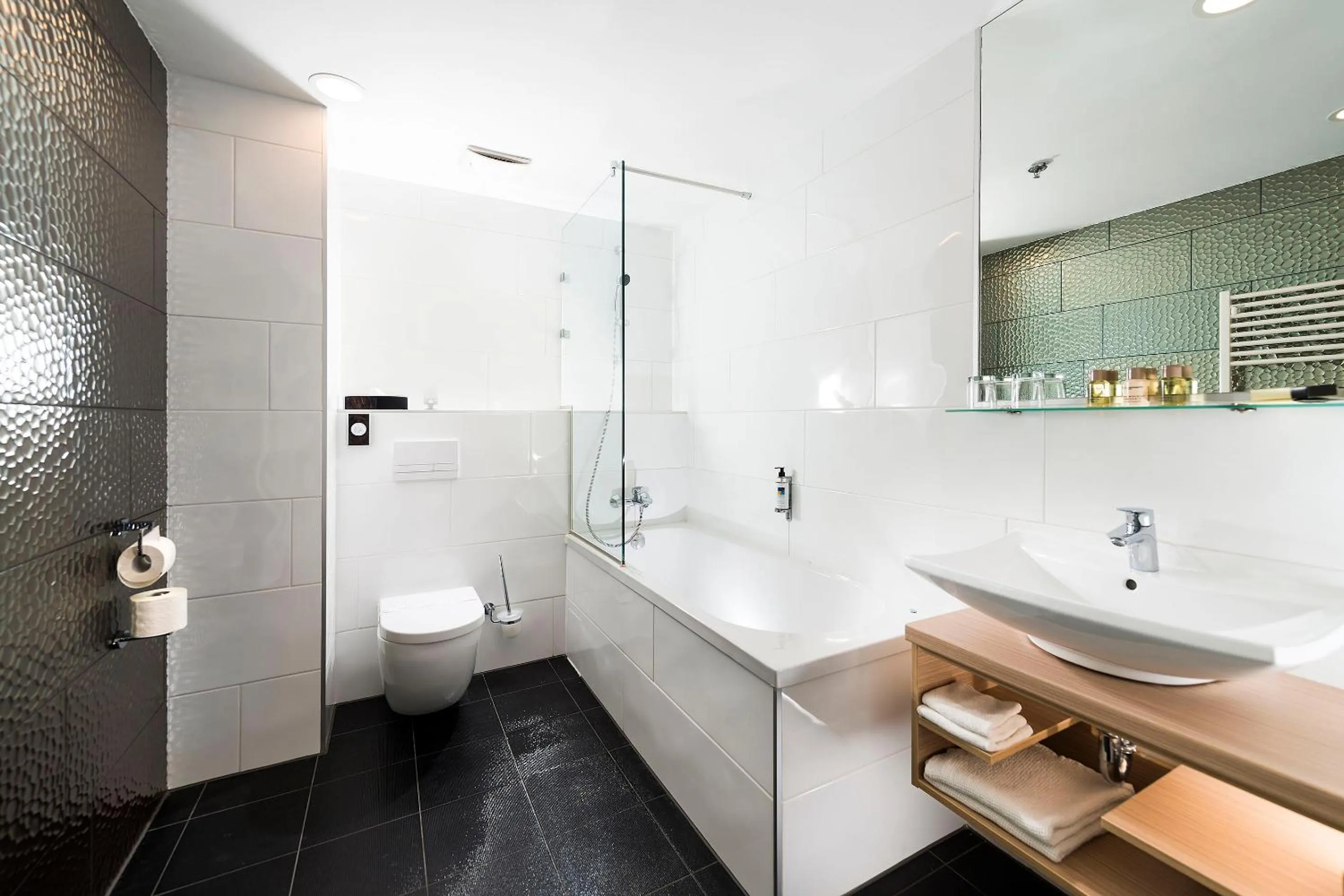 Bathroom in Bo33 Hotel Family & Suites