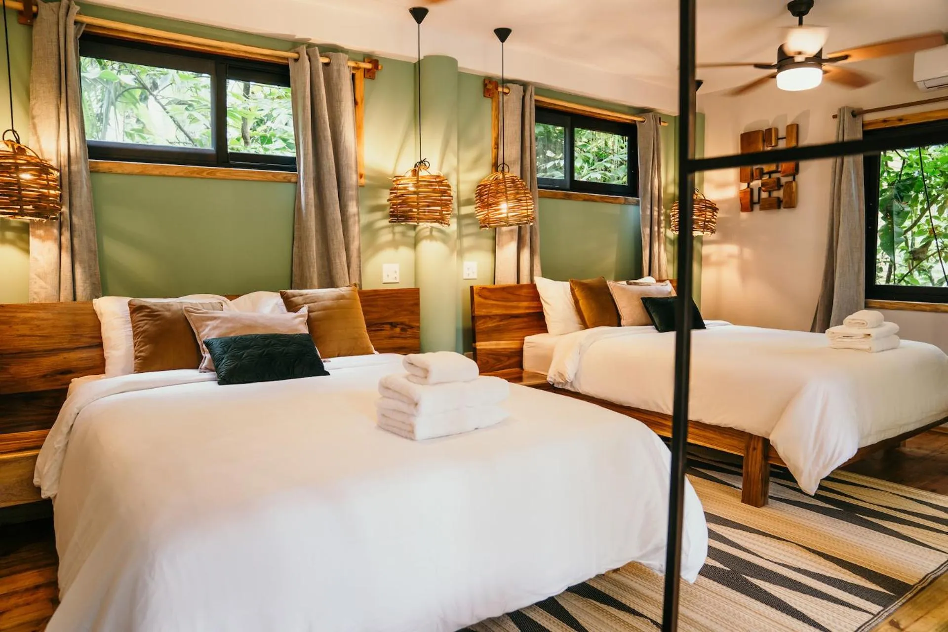 Bed in Palmar Beach Lodge