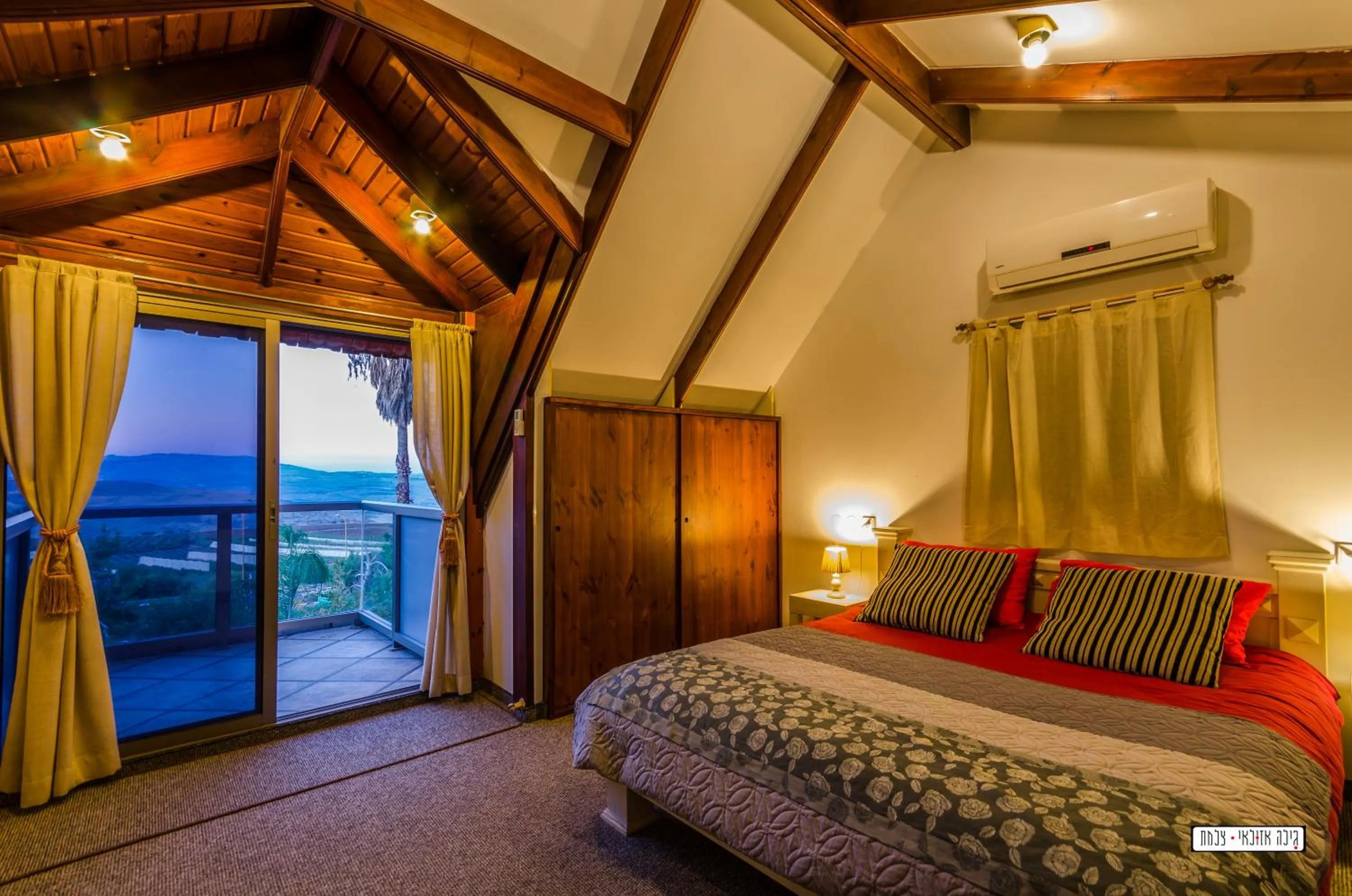 Photo of the whole room, Bed in Beautiful Lake View Wooden House