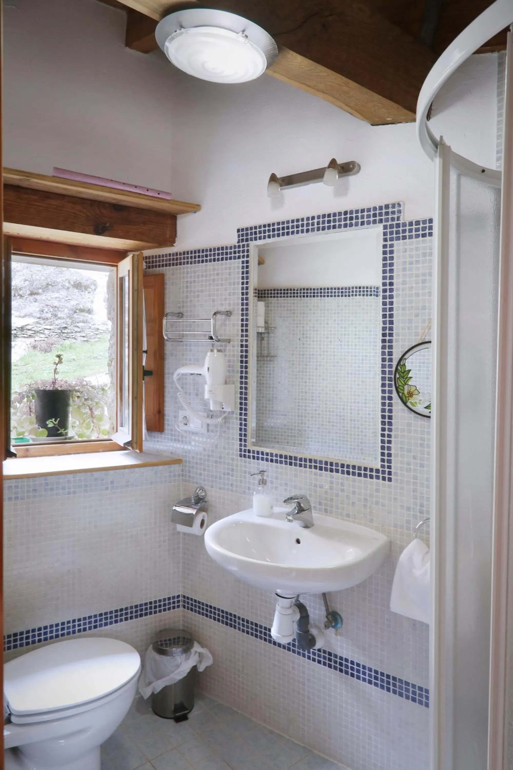 Bathroom in Hotel Rural La Puebla