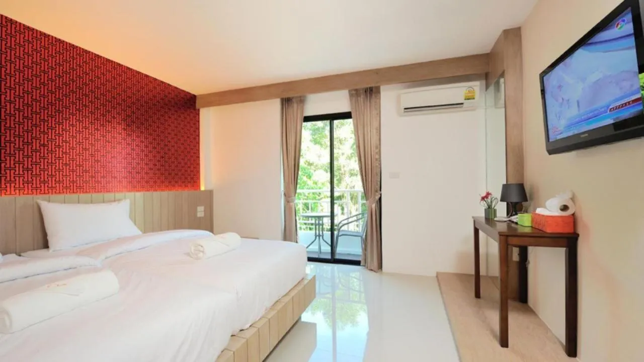 Bed in Chilli Salza Patong