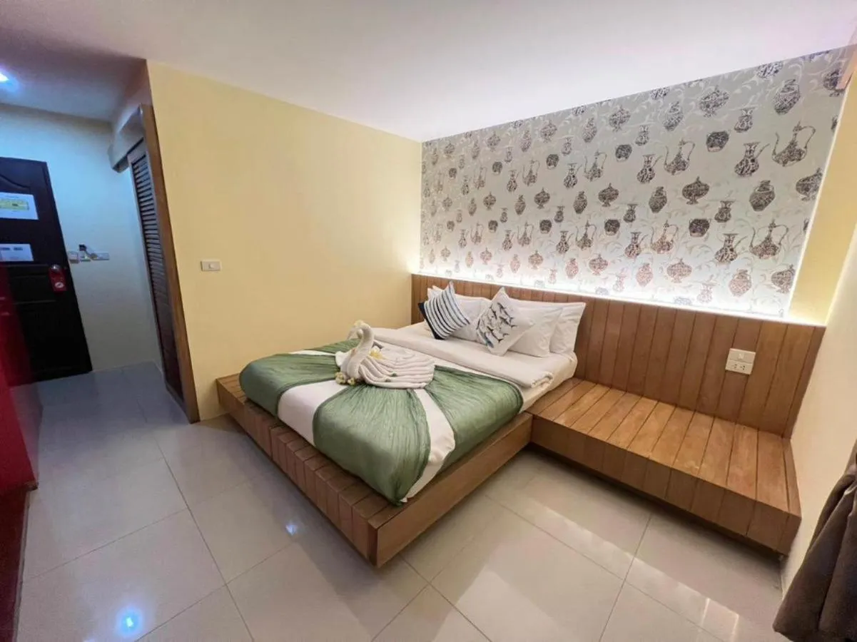 Bedroom, Bed in Chilli Salza Patong