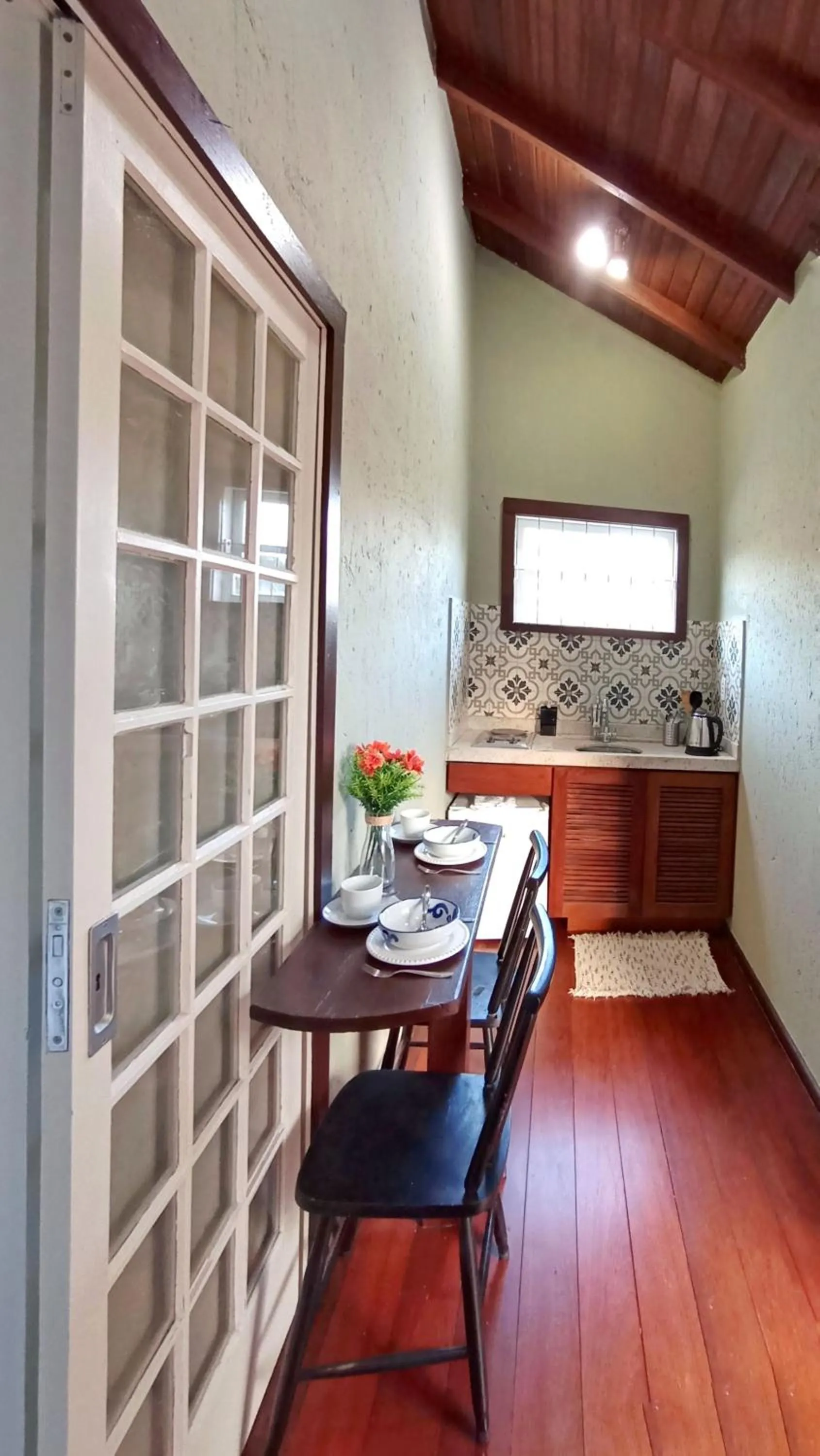 Kitchen or kitchenette in Solar das Pétalas Guest House