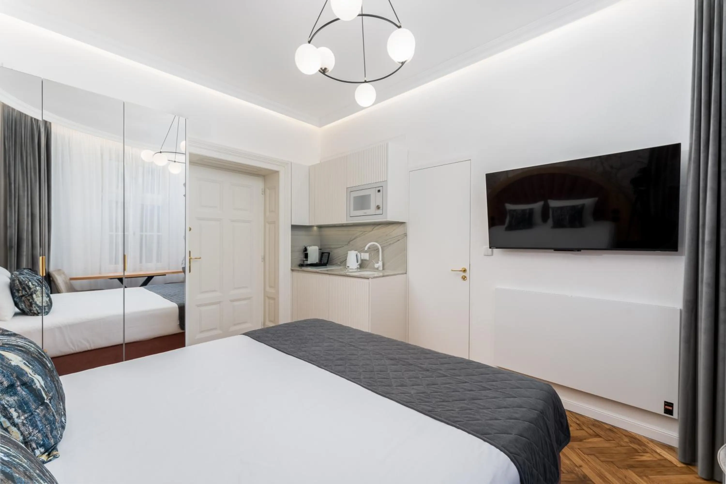 Bed in Wawel Apartments - Old Town