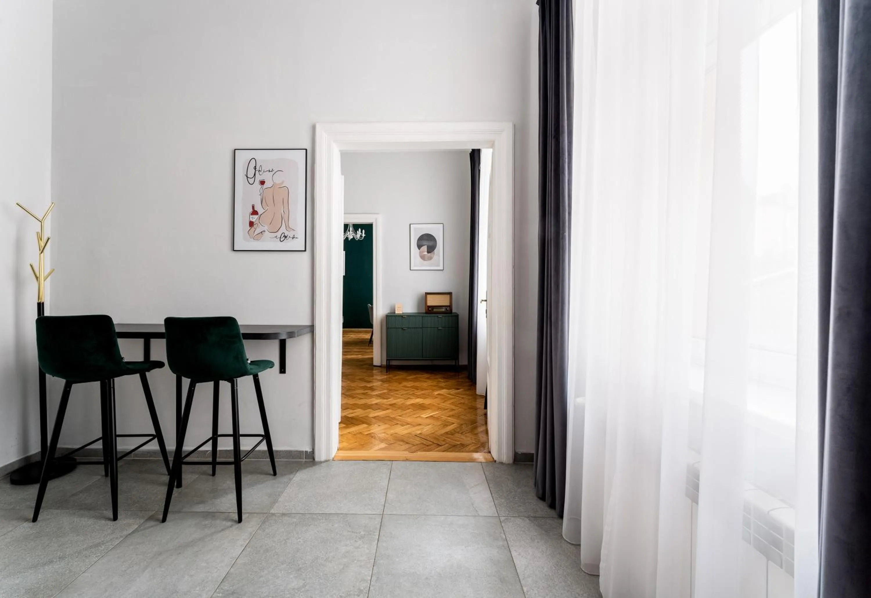 Dining area in Wawel Apartments - Old Town