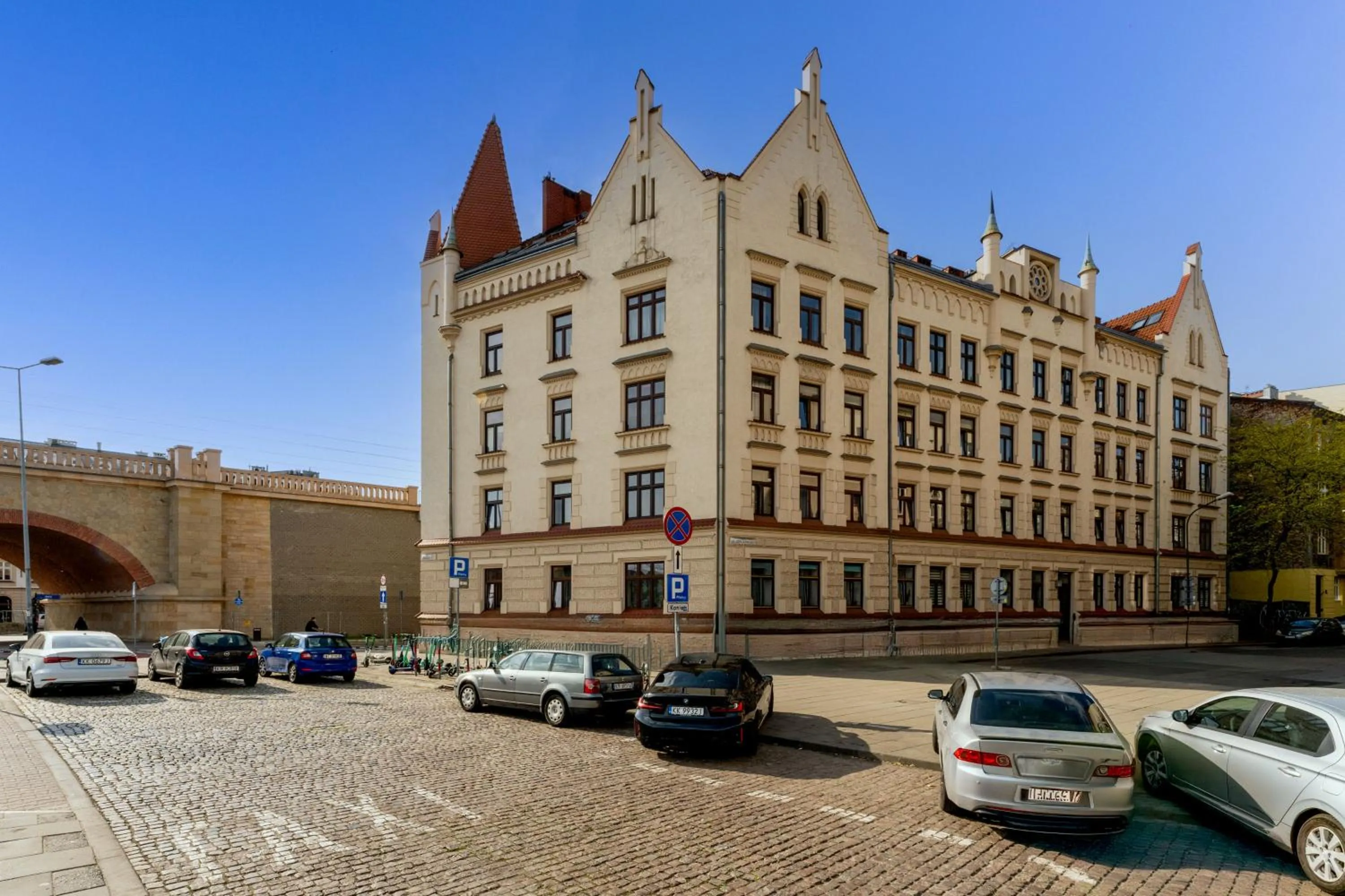 Neighbourhood in Wawel Apartments - Old Town