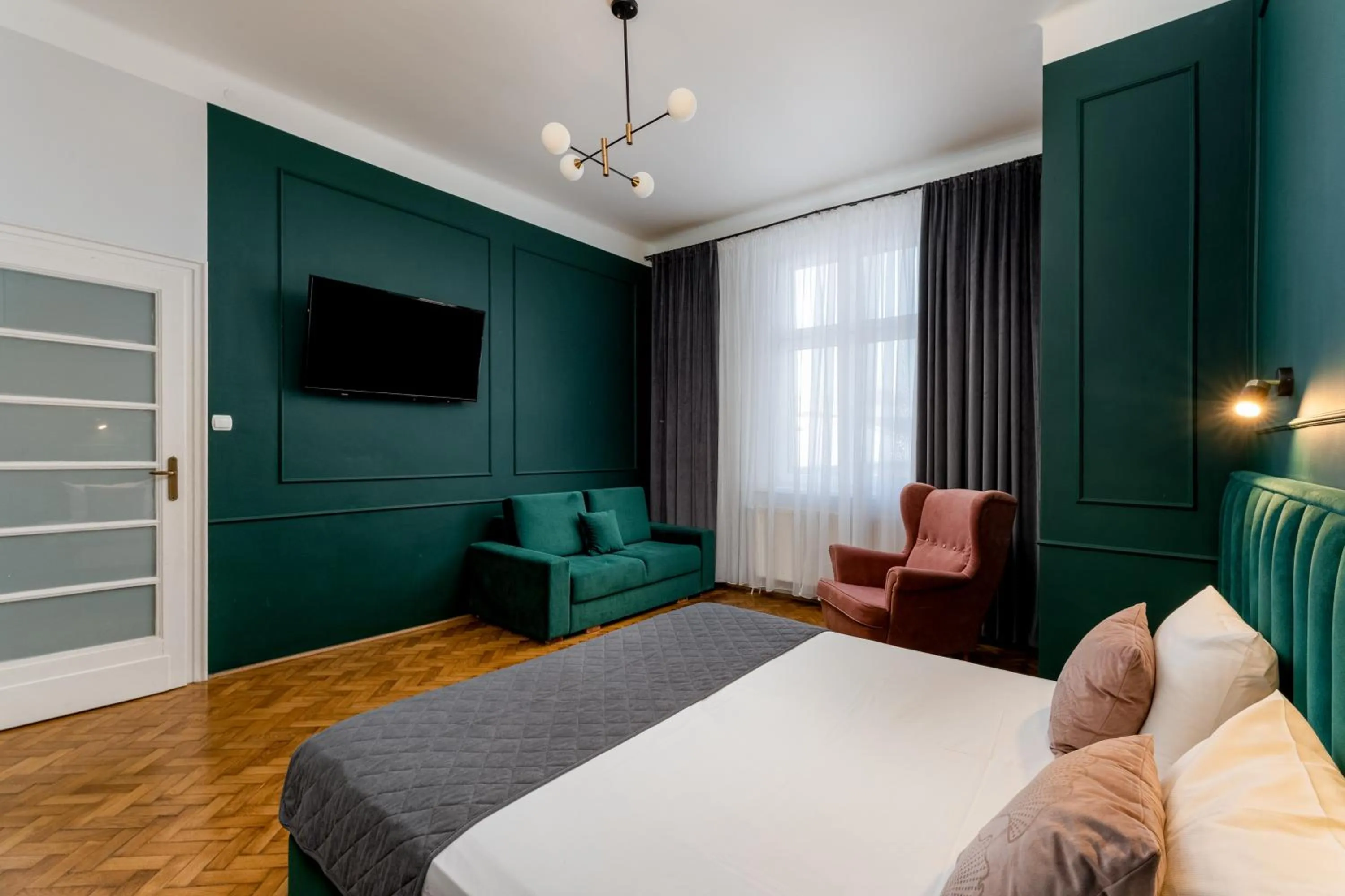 Bed in Wawel Apartments - Old Town