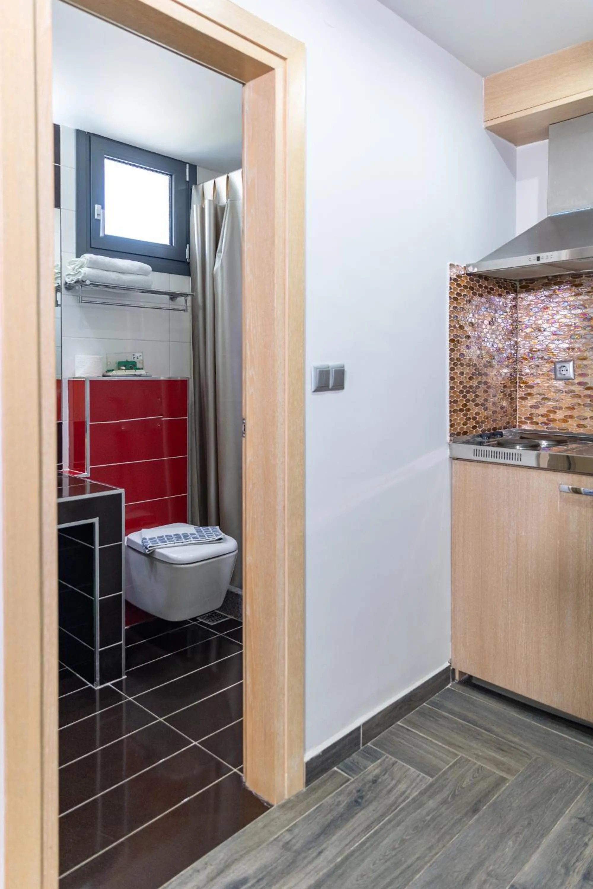 Shower in Amalia Center