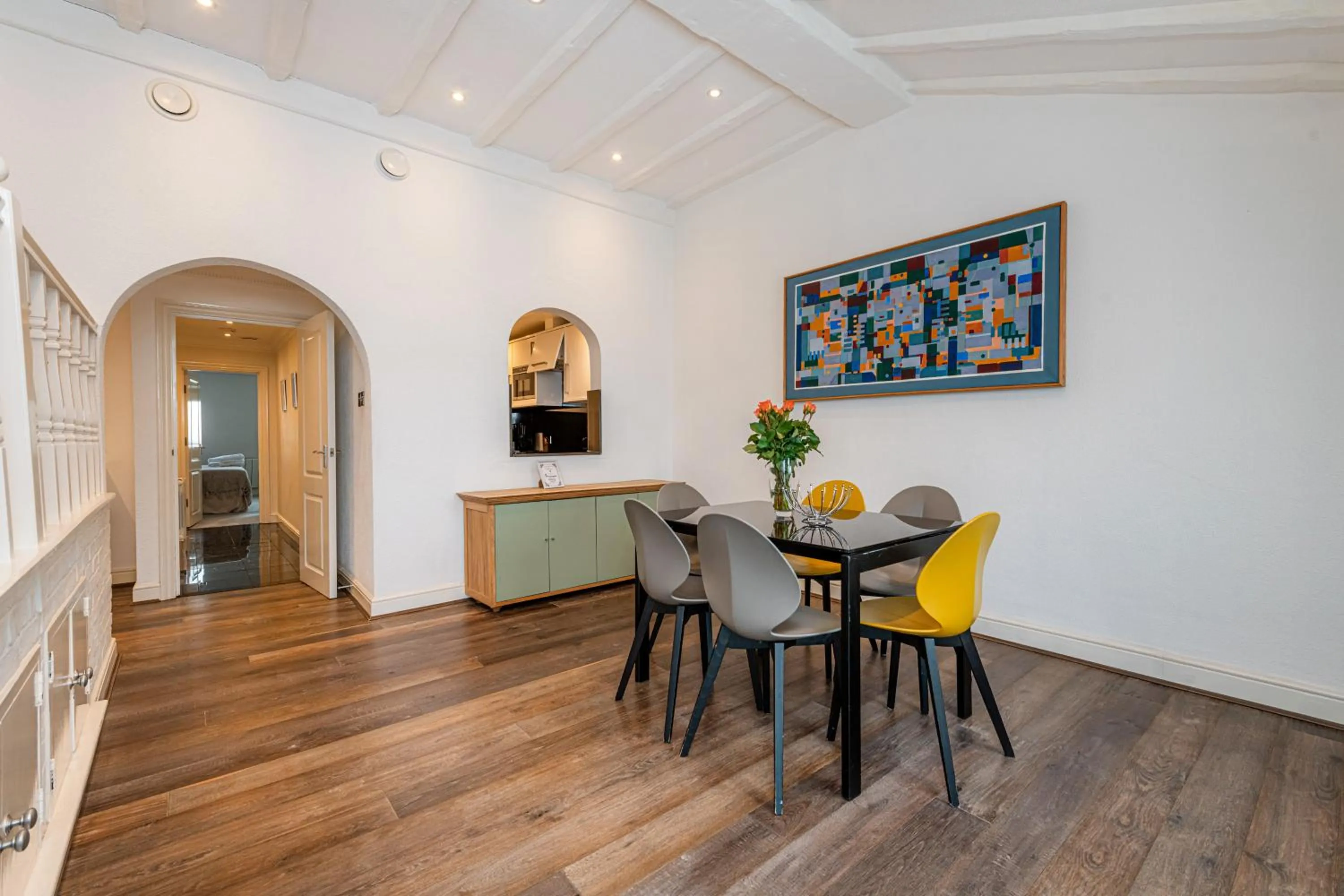 Dining area in Queensgate Court