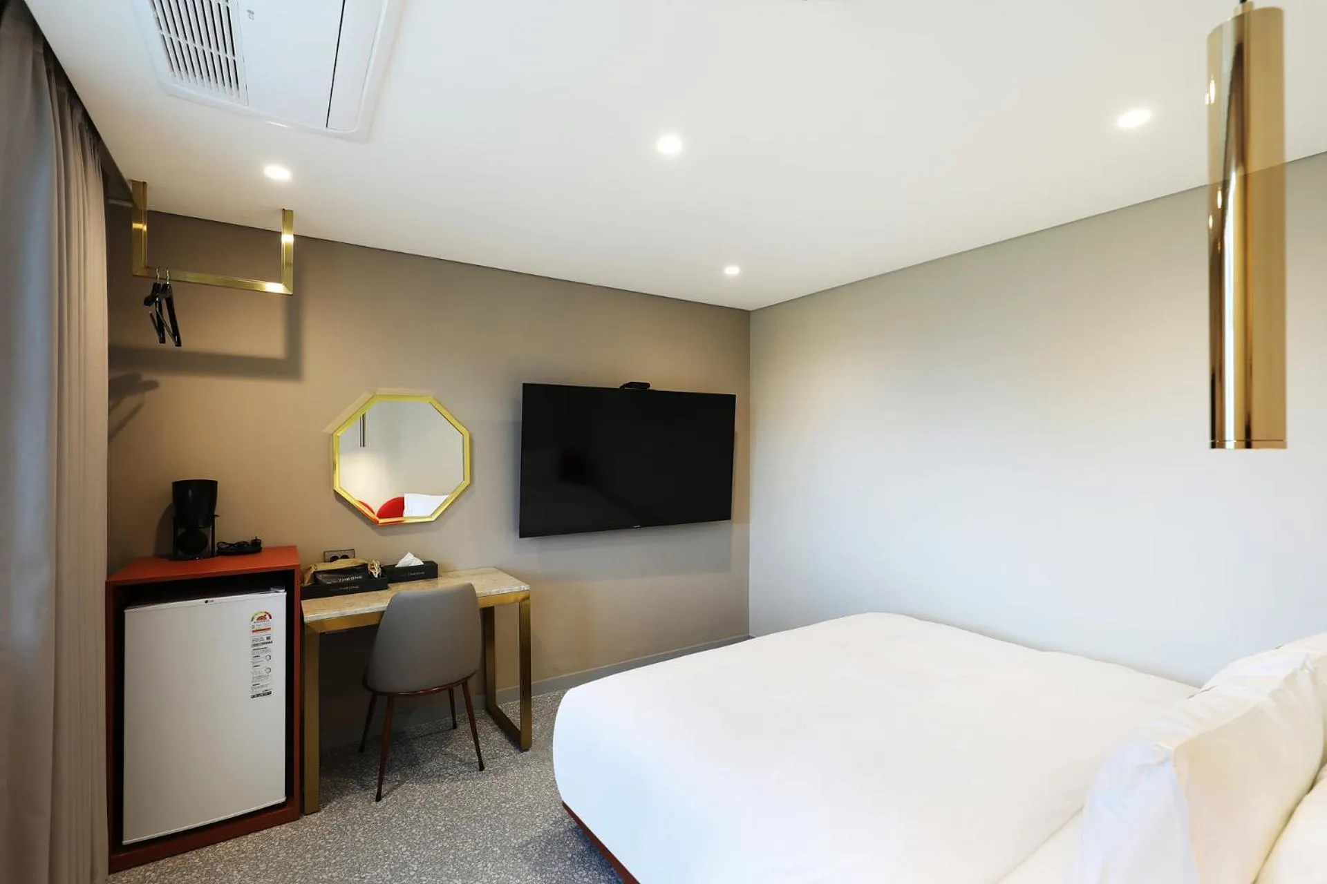 Bed in Hotel The One