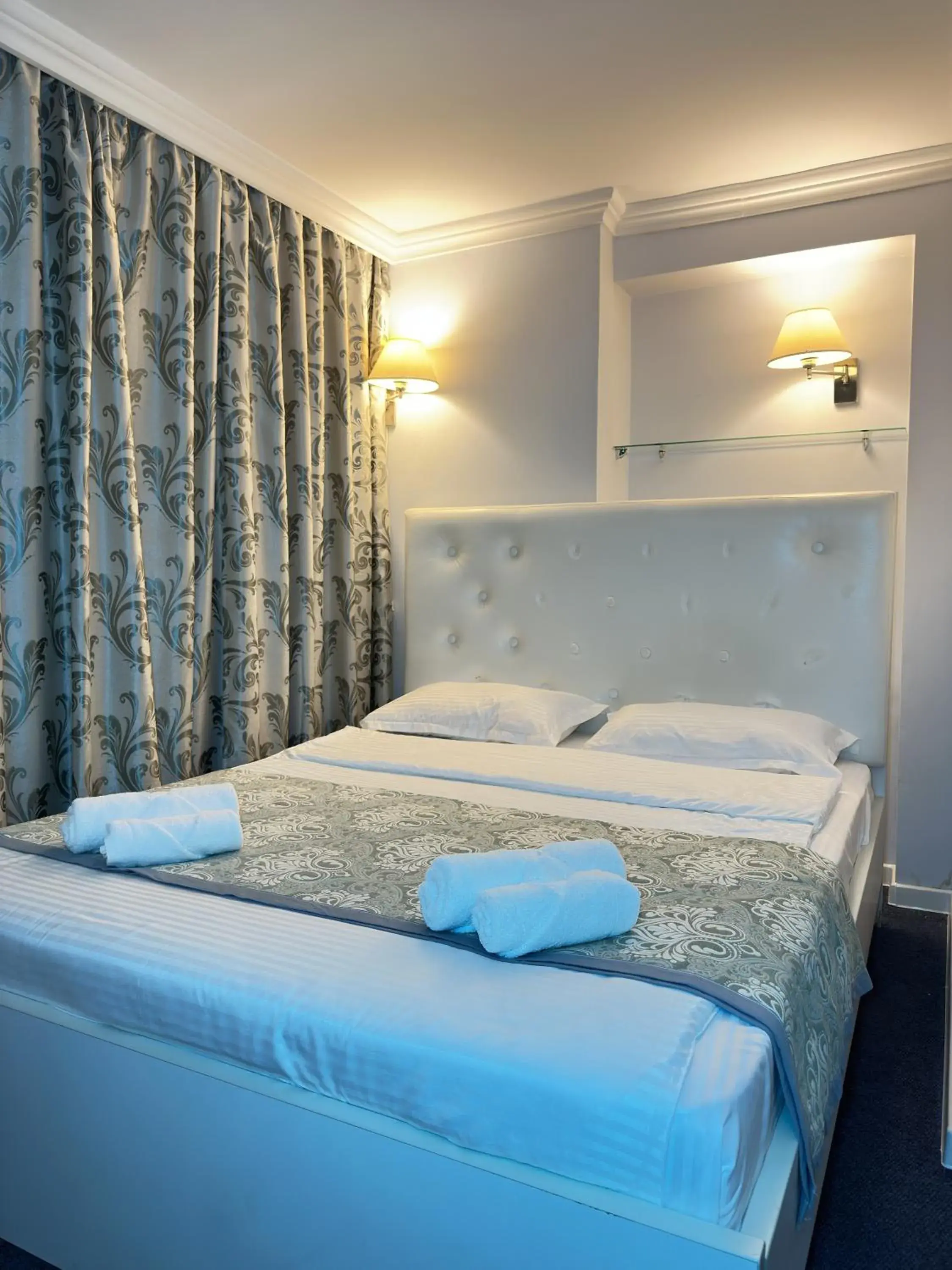 Double Room with Private Bathroom - single occupancy in Baiterek Premium Double Room with Private Bathroom - single occupancy in Baiterek Premium