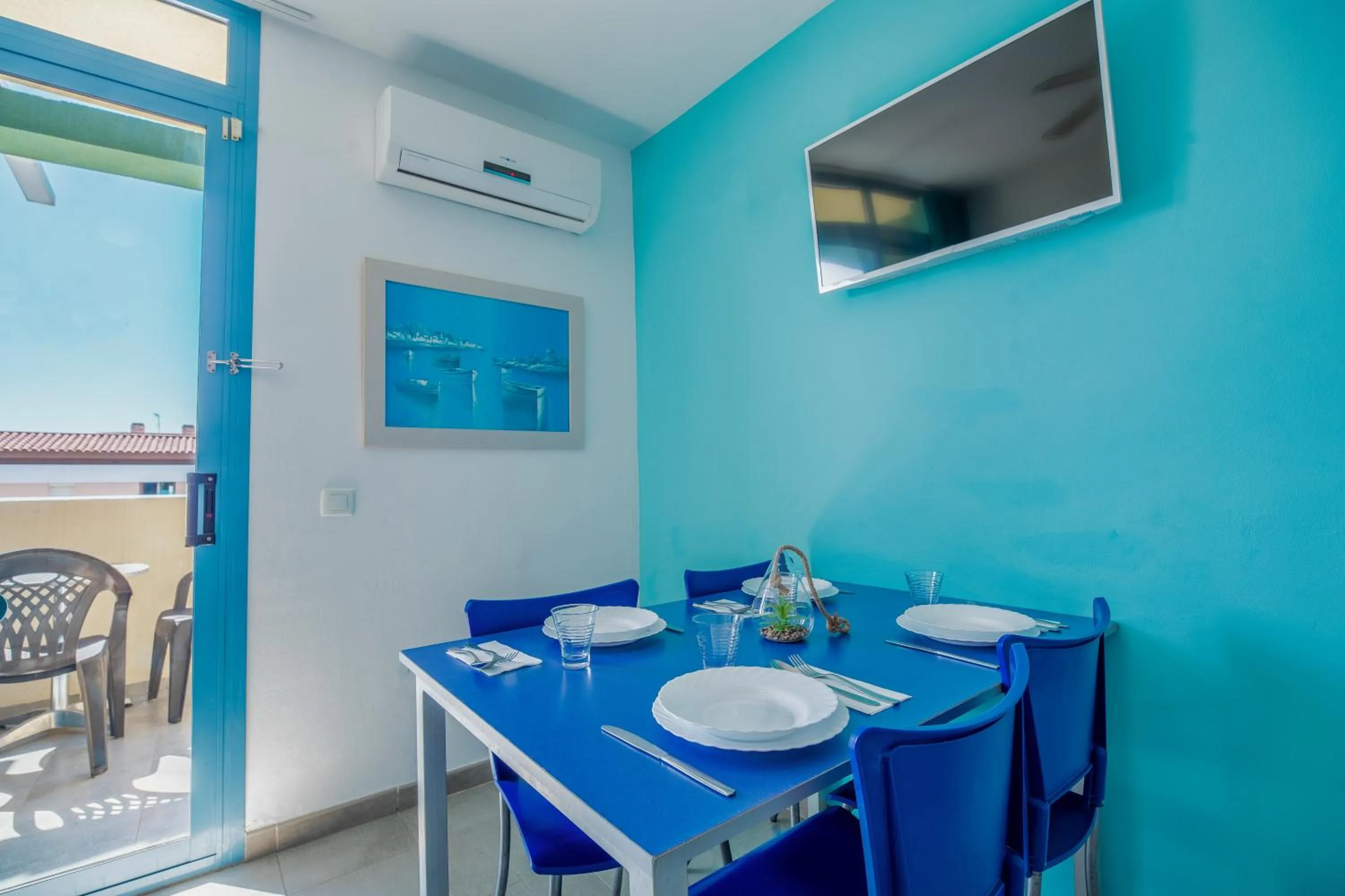 Dining area in Rentalmar Costa Verde