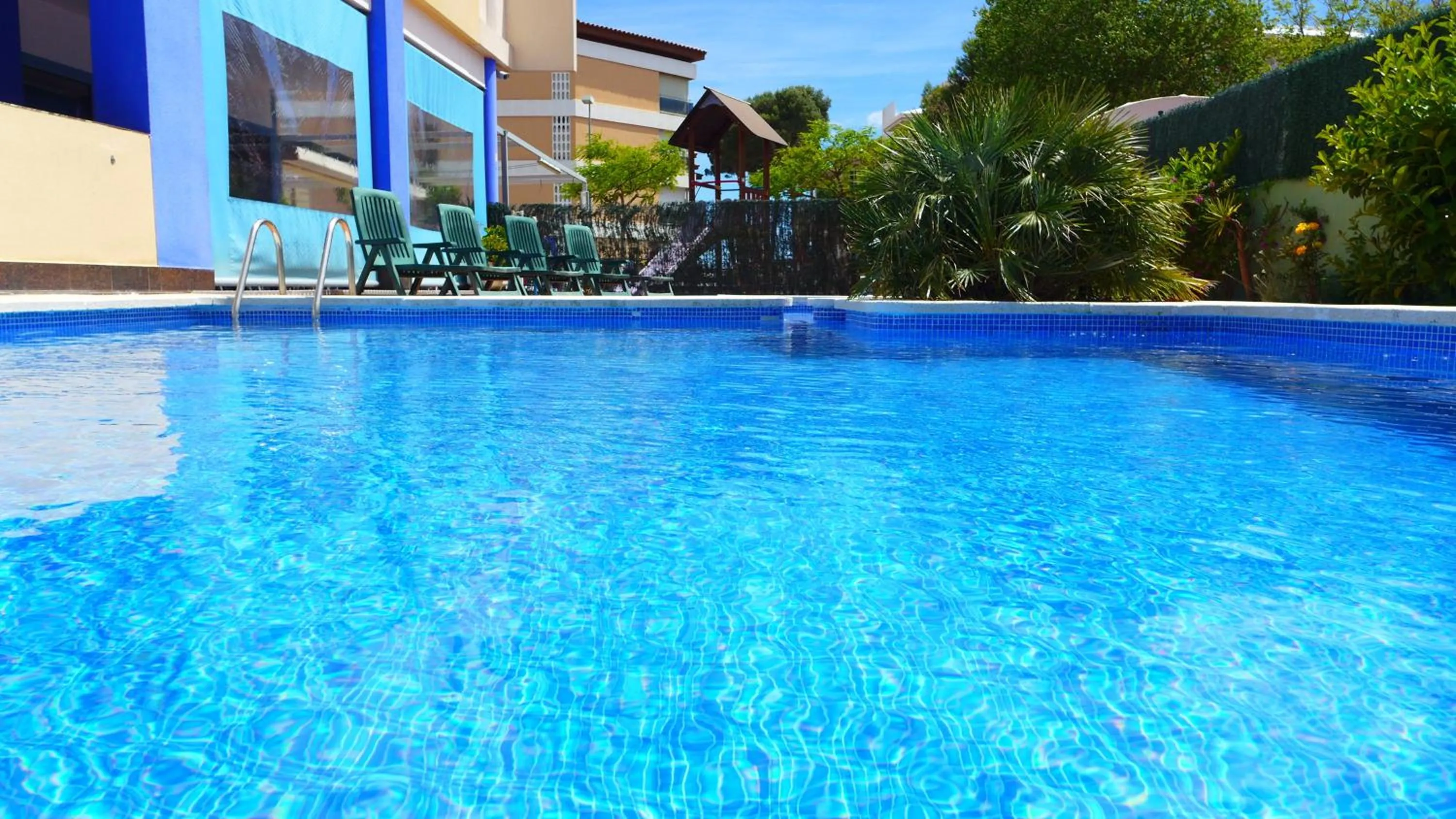 Swimming pool in Rentalmar Costa Verde