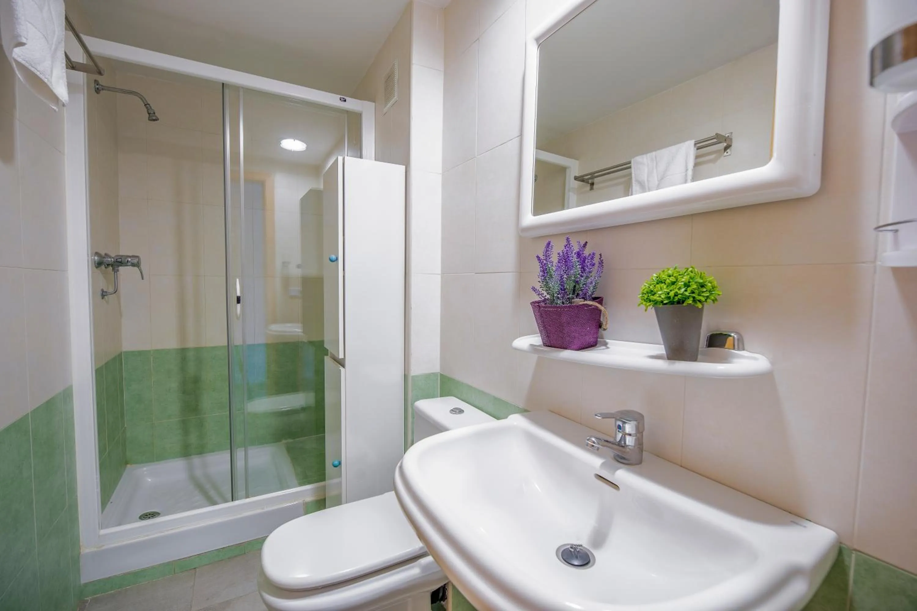 Bathroom in Rentalmar Costa Verde