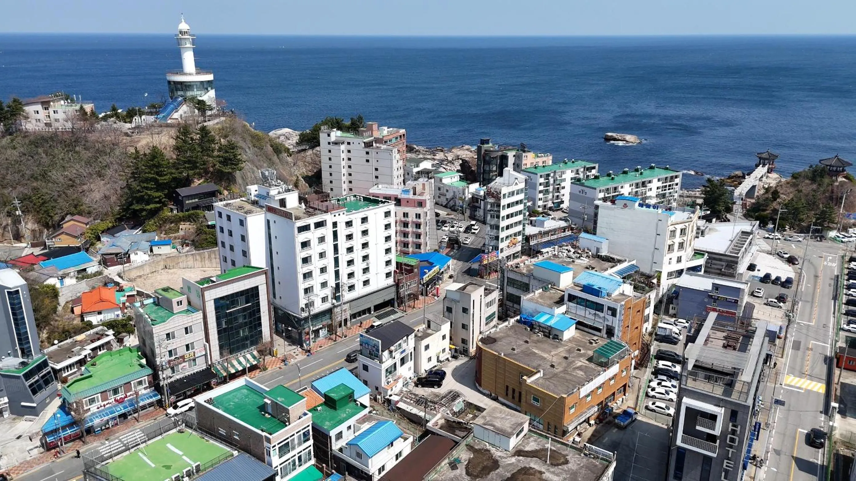 Property building in Sokcho Ritz Hotel