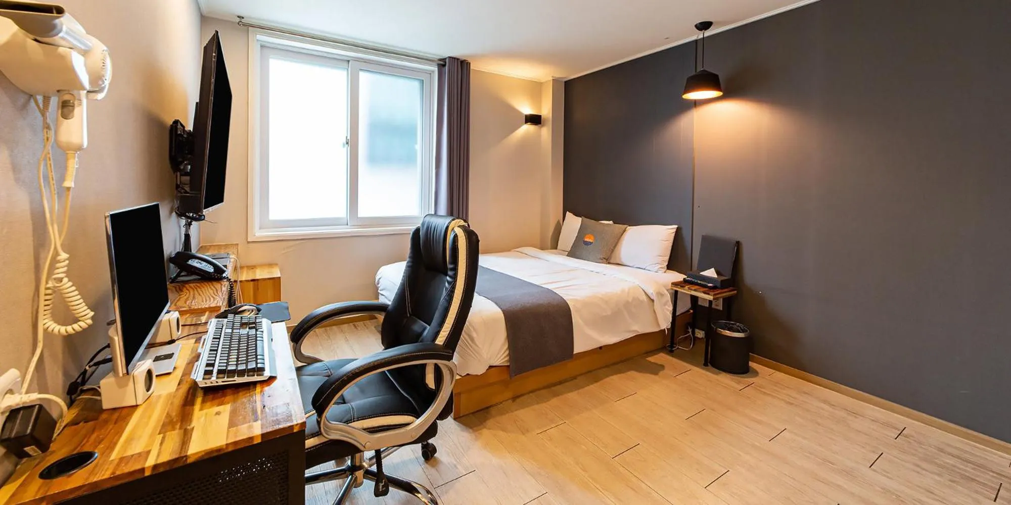 Bed in Sokcho Ritz Hotel