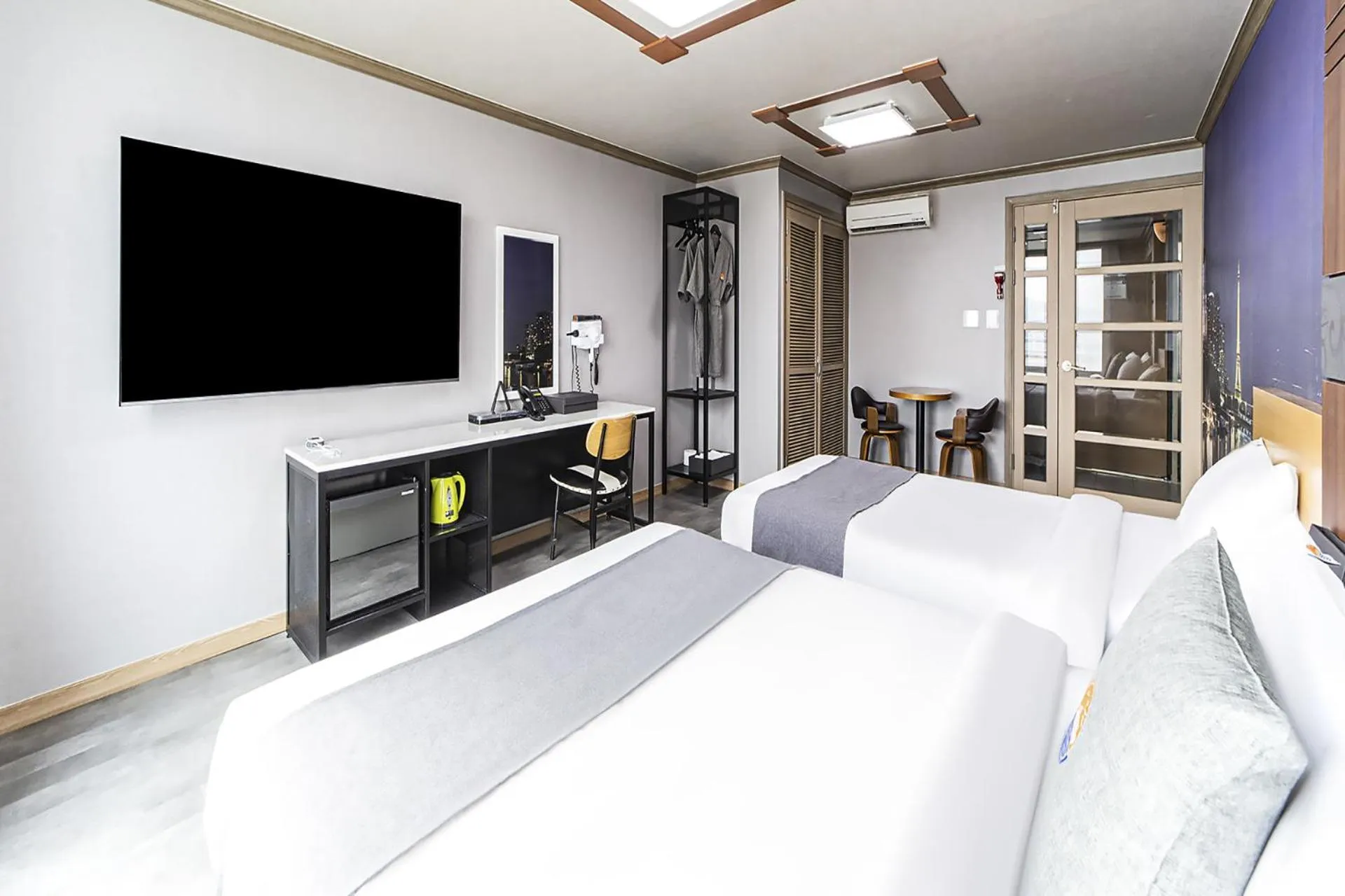 Bed in Sokcho Ritz Hotel