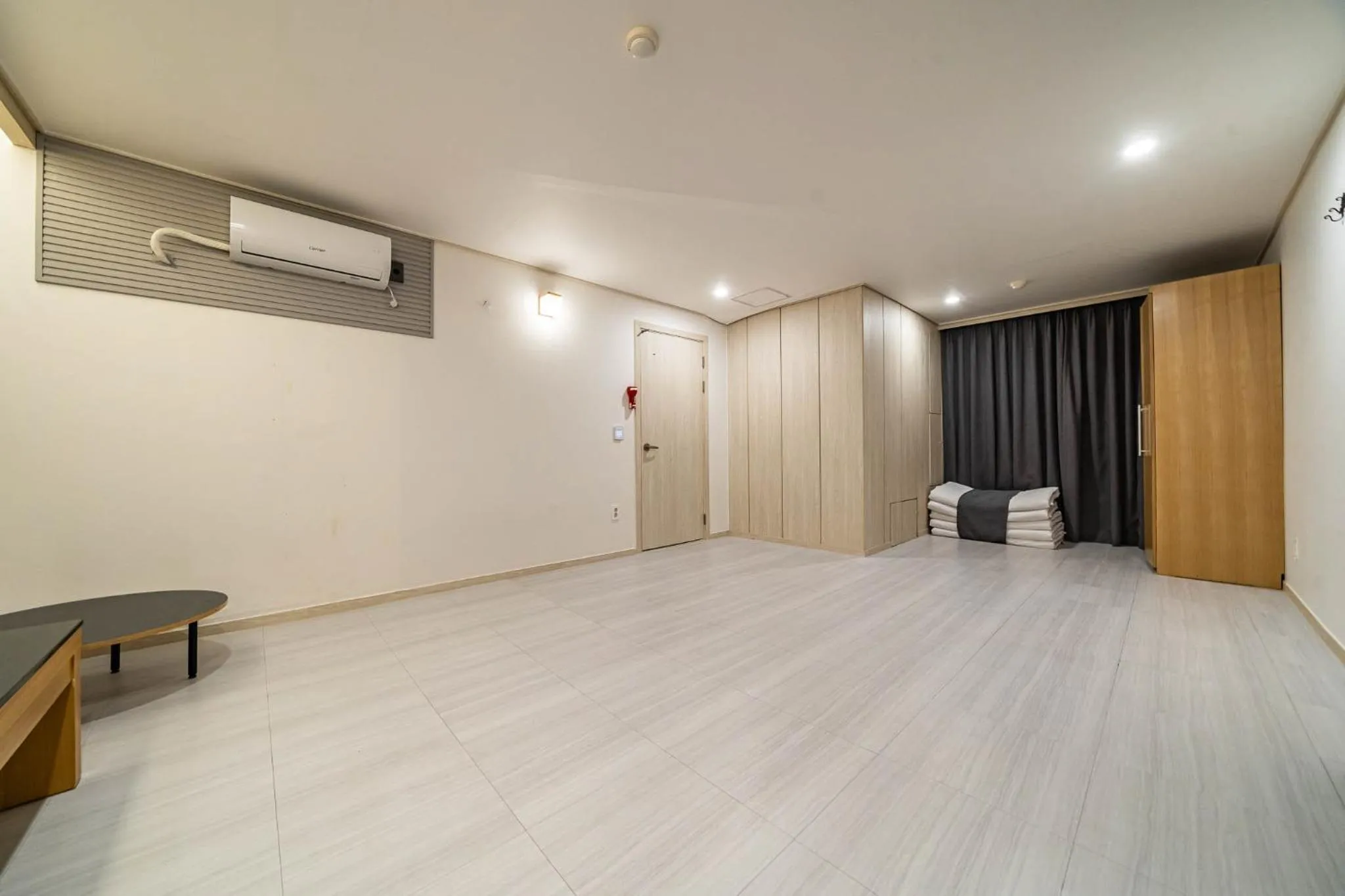 air conditioner in Sokcho Ritz Hotel