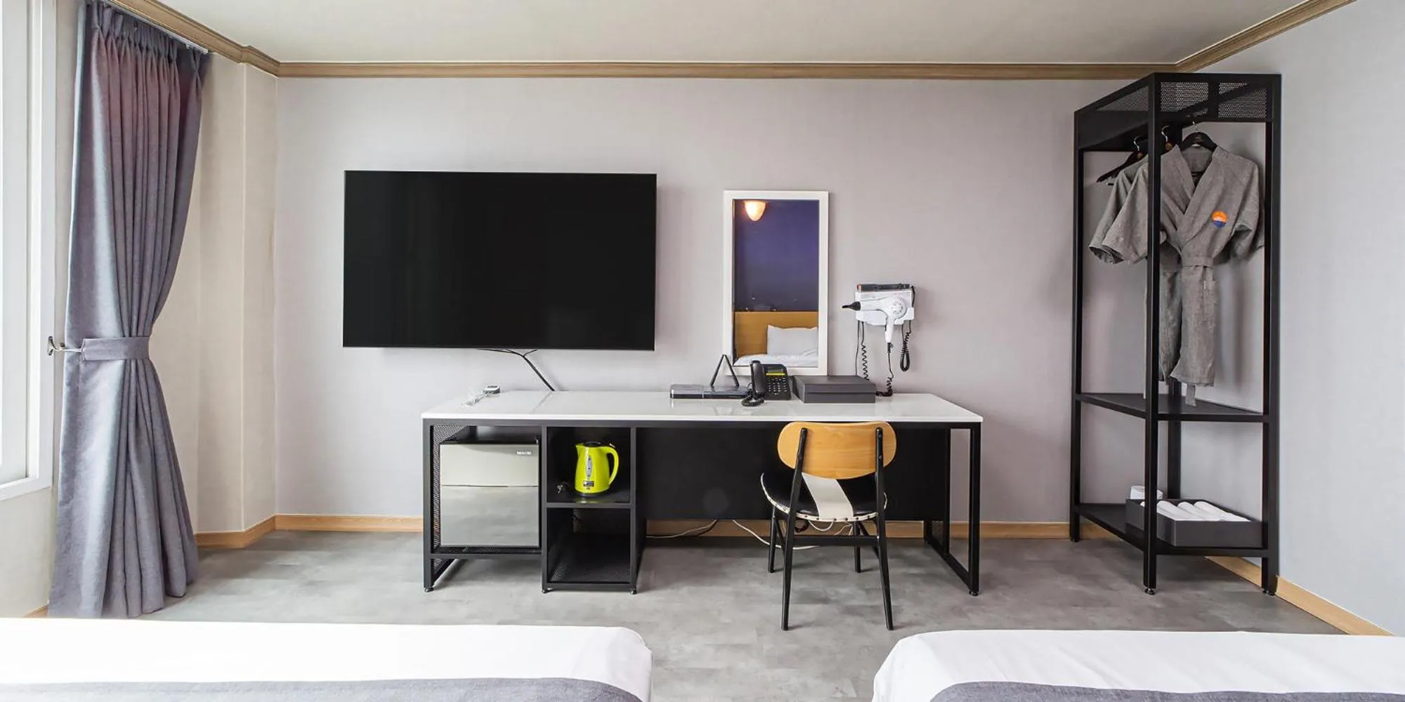 Bed in Sokcho Ritz Hotel