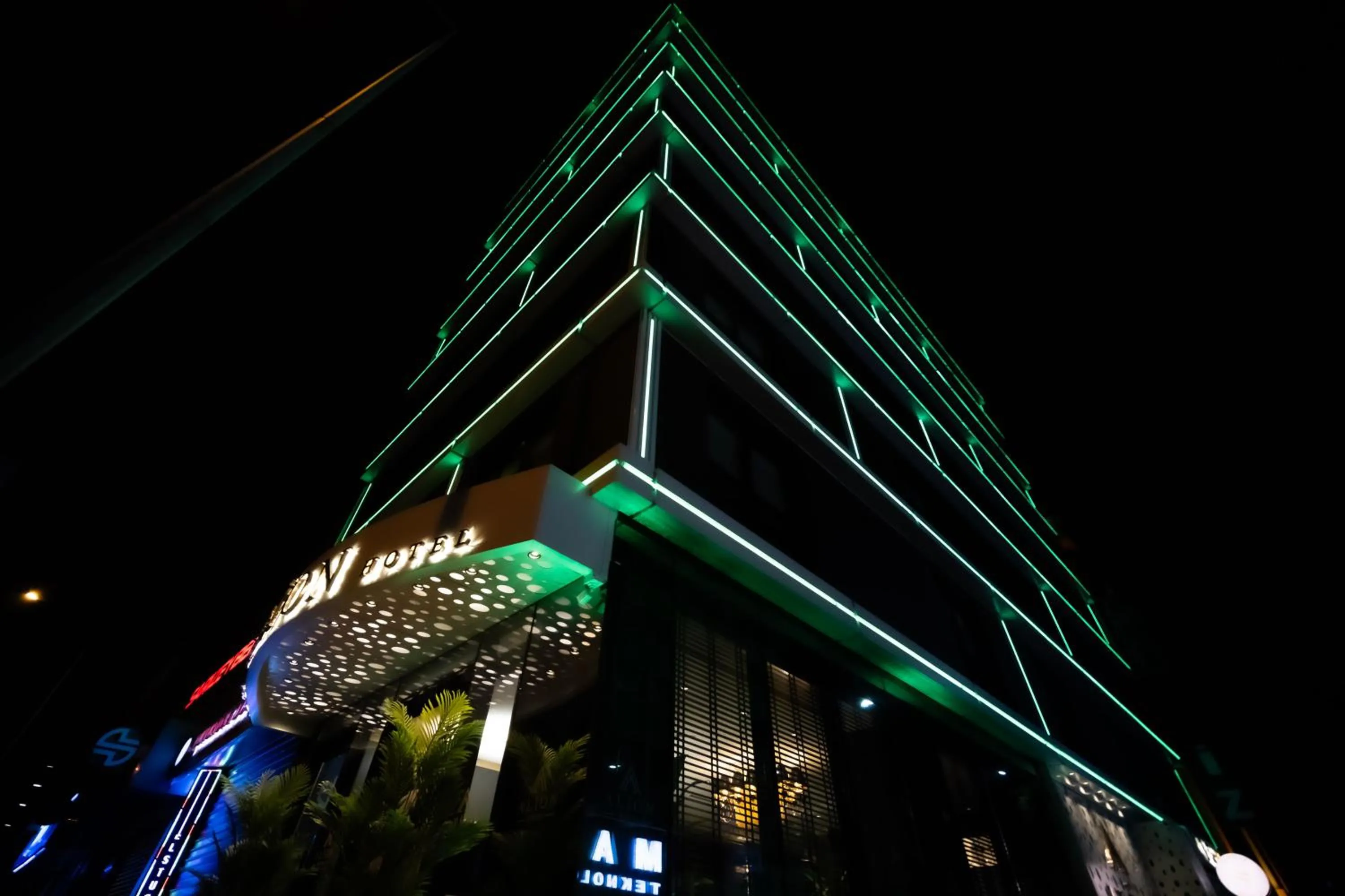 Alion Hotel