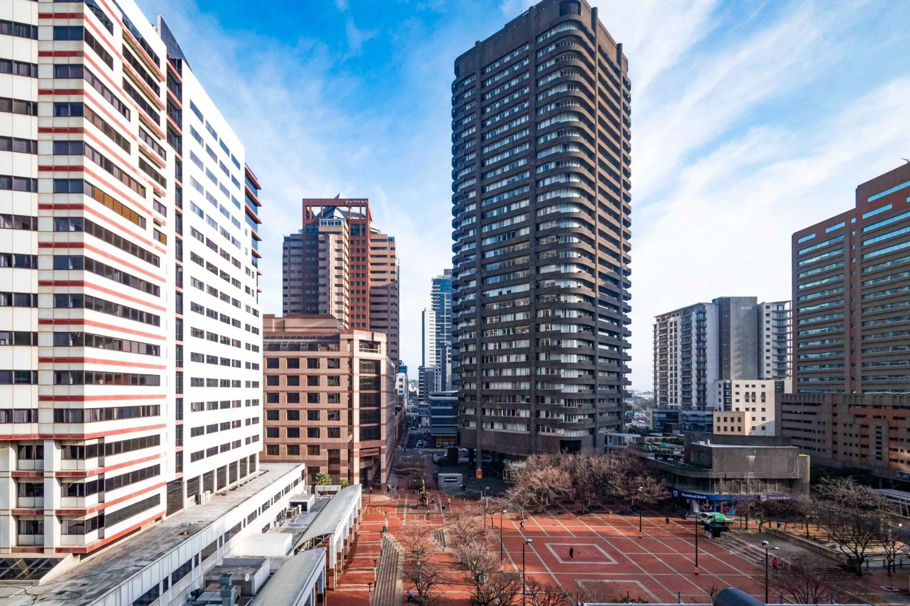 Neighbourhood in HAVN Aparthotel by Totalstay