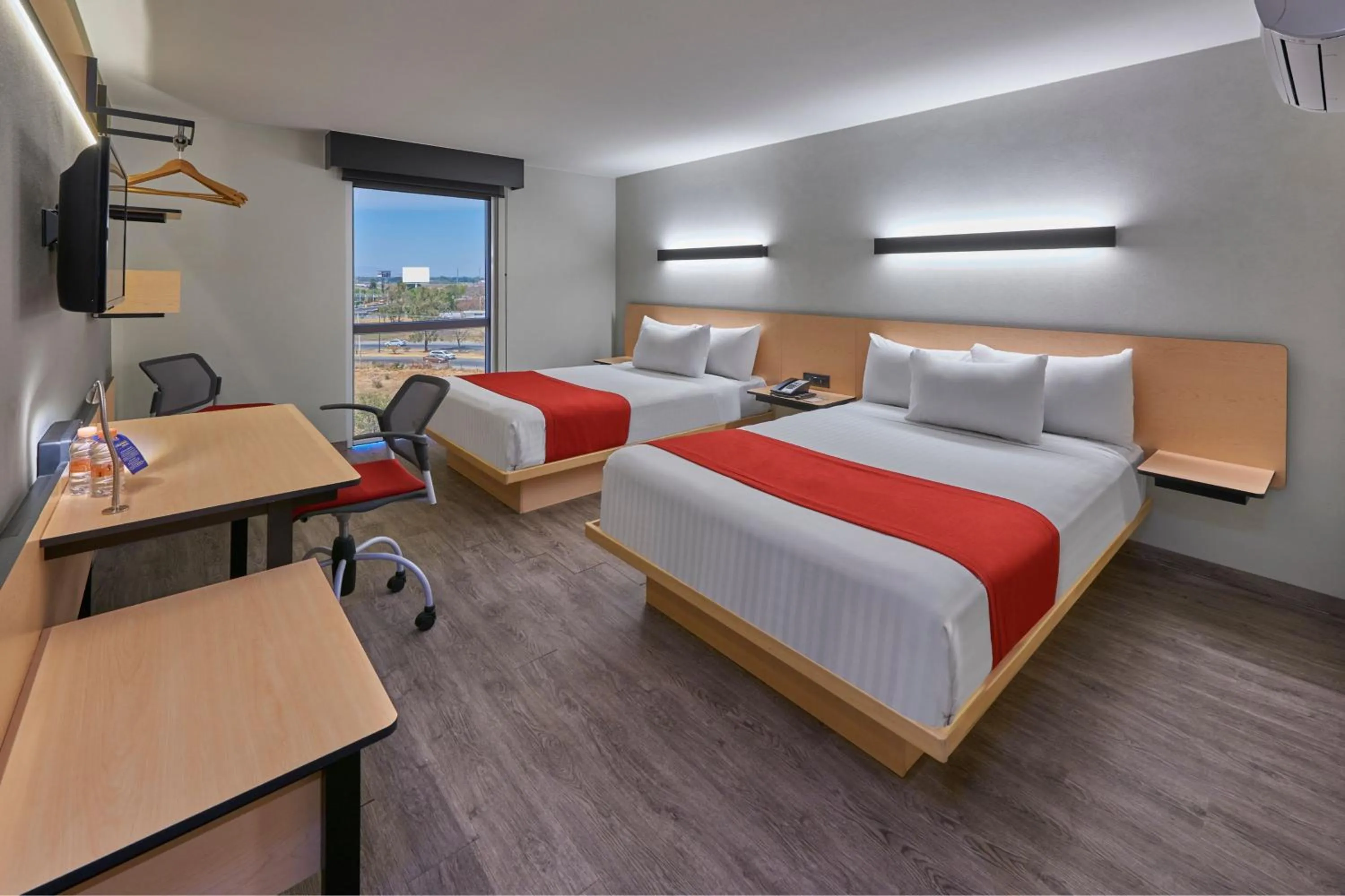 Photo of the whole room, Bed in City Express by Marriott Salamanca
