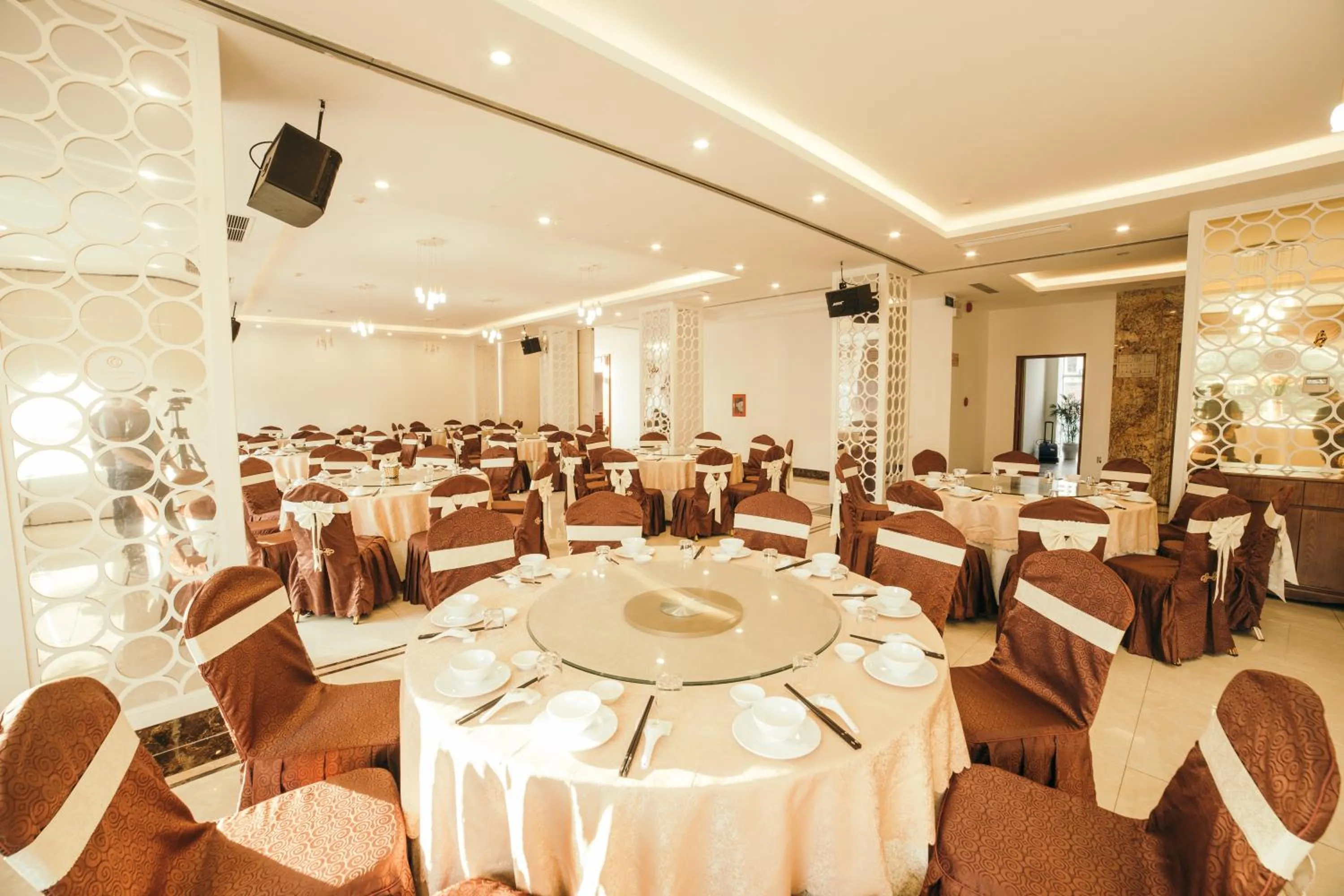 Restaurant/places to eat in Grand Móng Cái Hotel