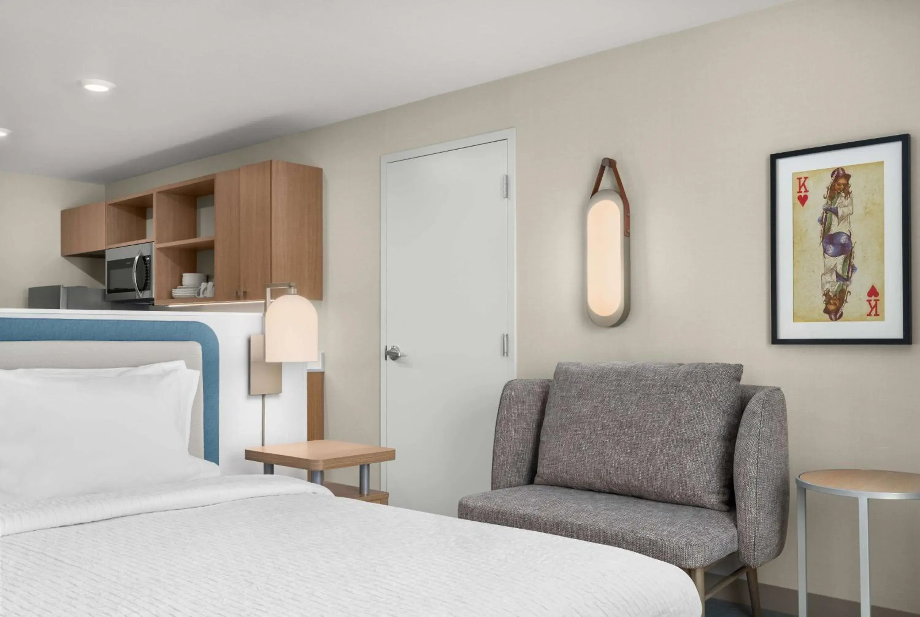 Efficiency King Suite with Bath Tub in Homewood Suites By Hilton North Las Vegas Speedway Efficiency King Suite with Bath Tub in Homewood Suites By Hilton North Las Vegas Speedway