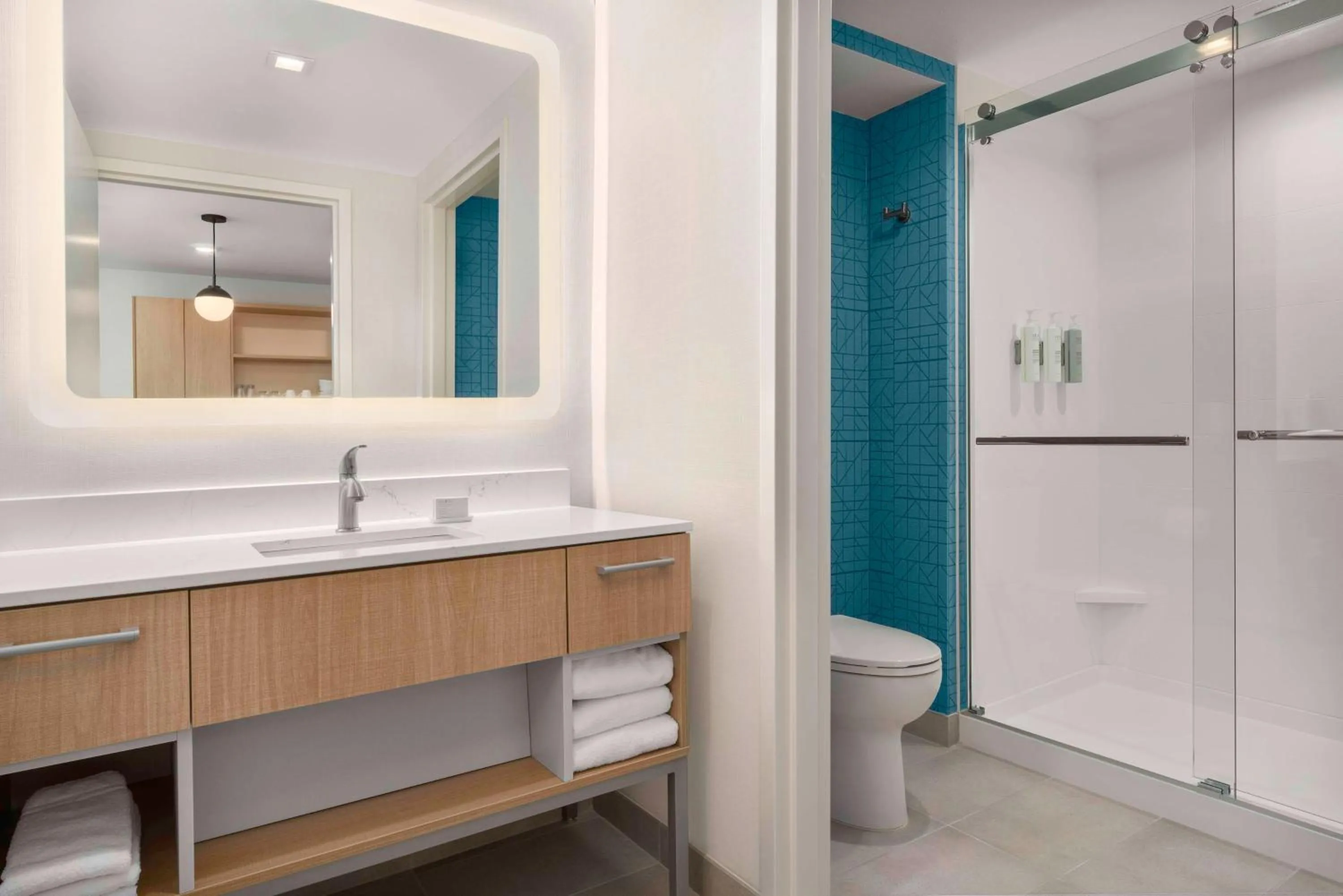 Bathroom in Homewood Suites By Hilton North Las Vegas Speedway