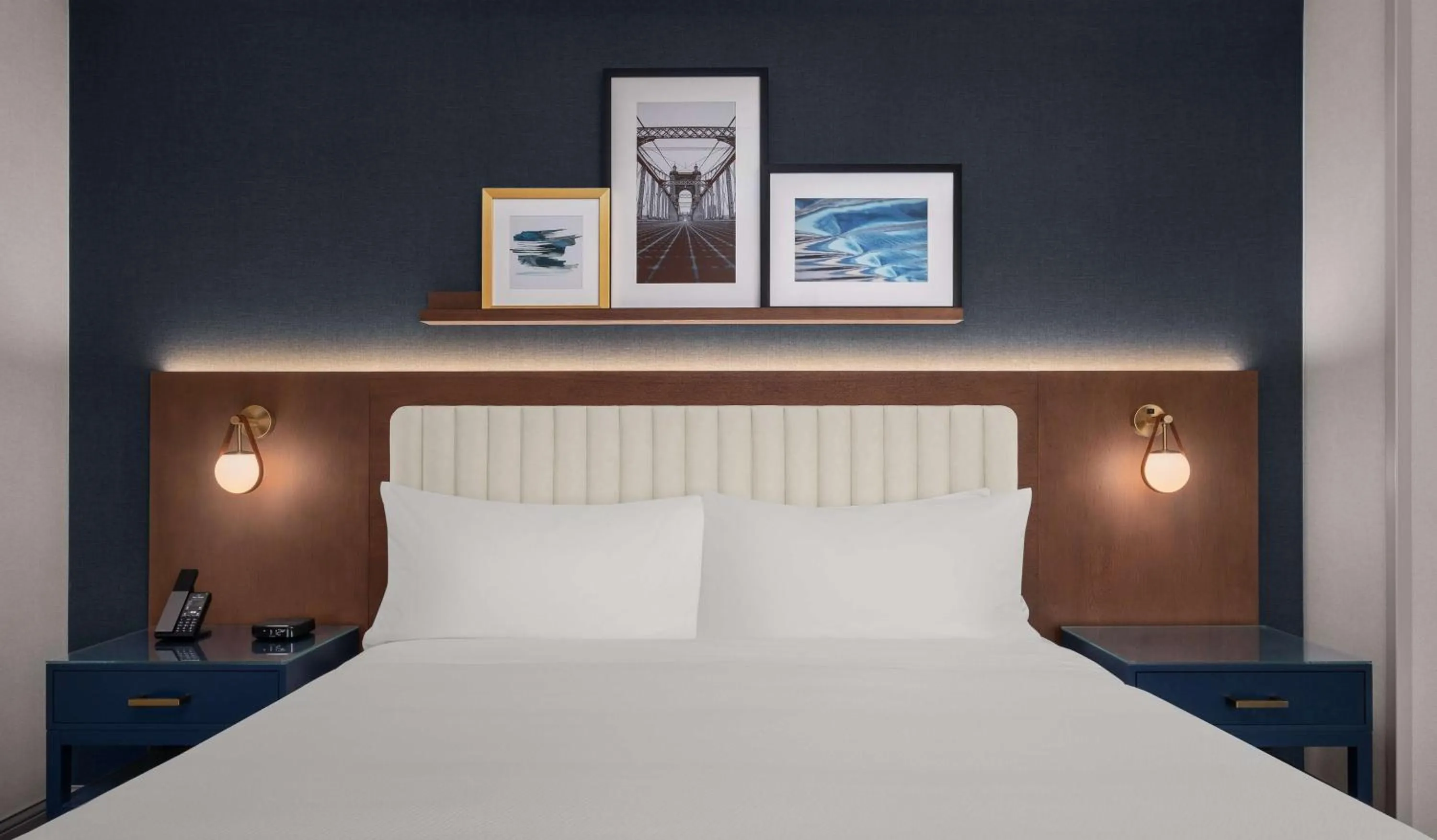 Bed in The Well House Hamilton, Tapestry Collection By Hilton