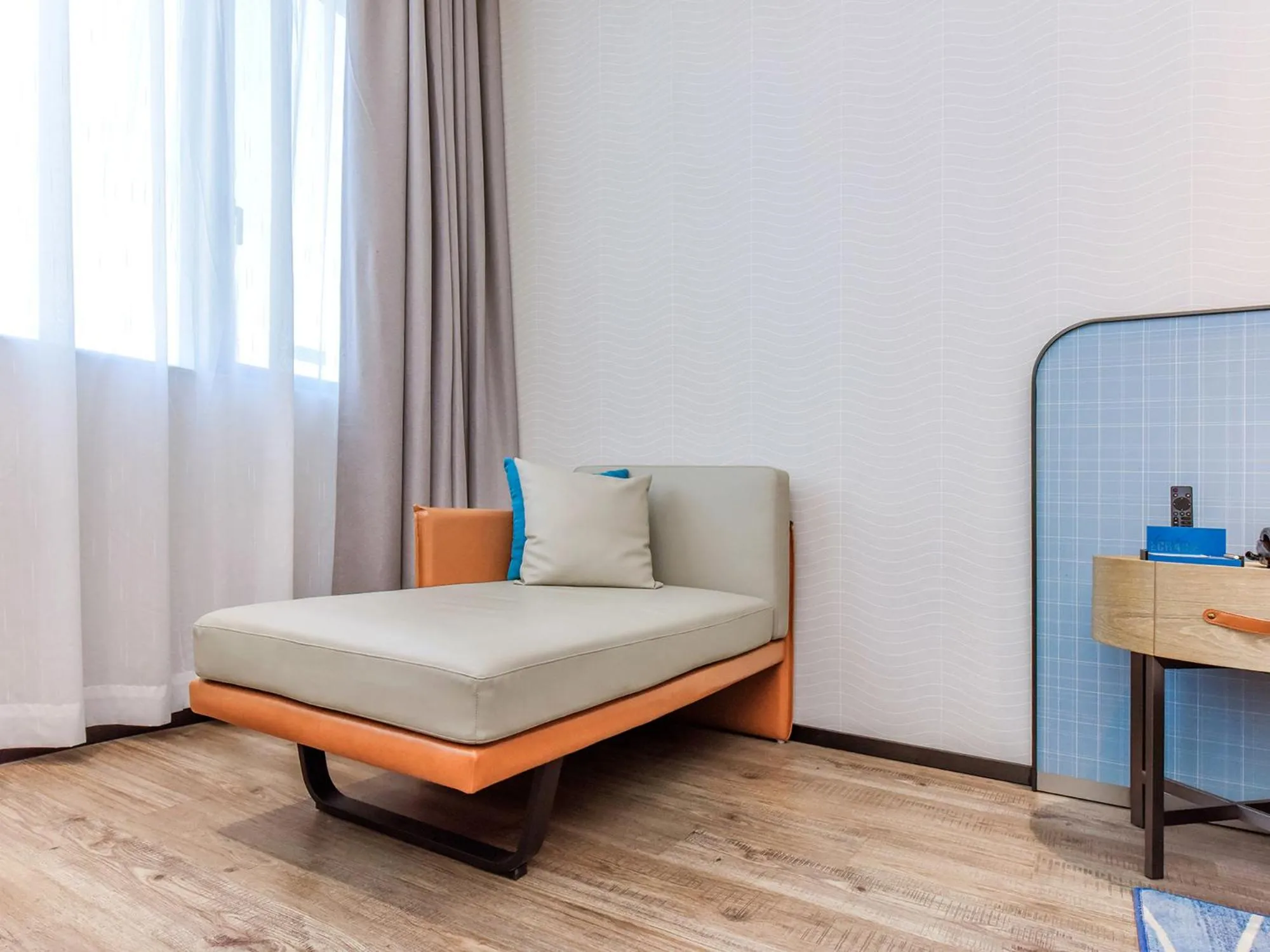 Echarm Hotel Dongguan International Automobile City Basketball Center